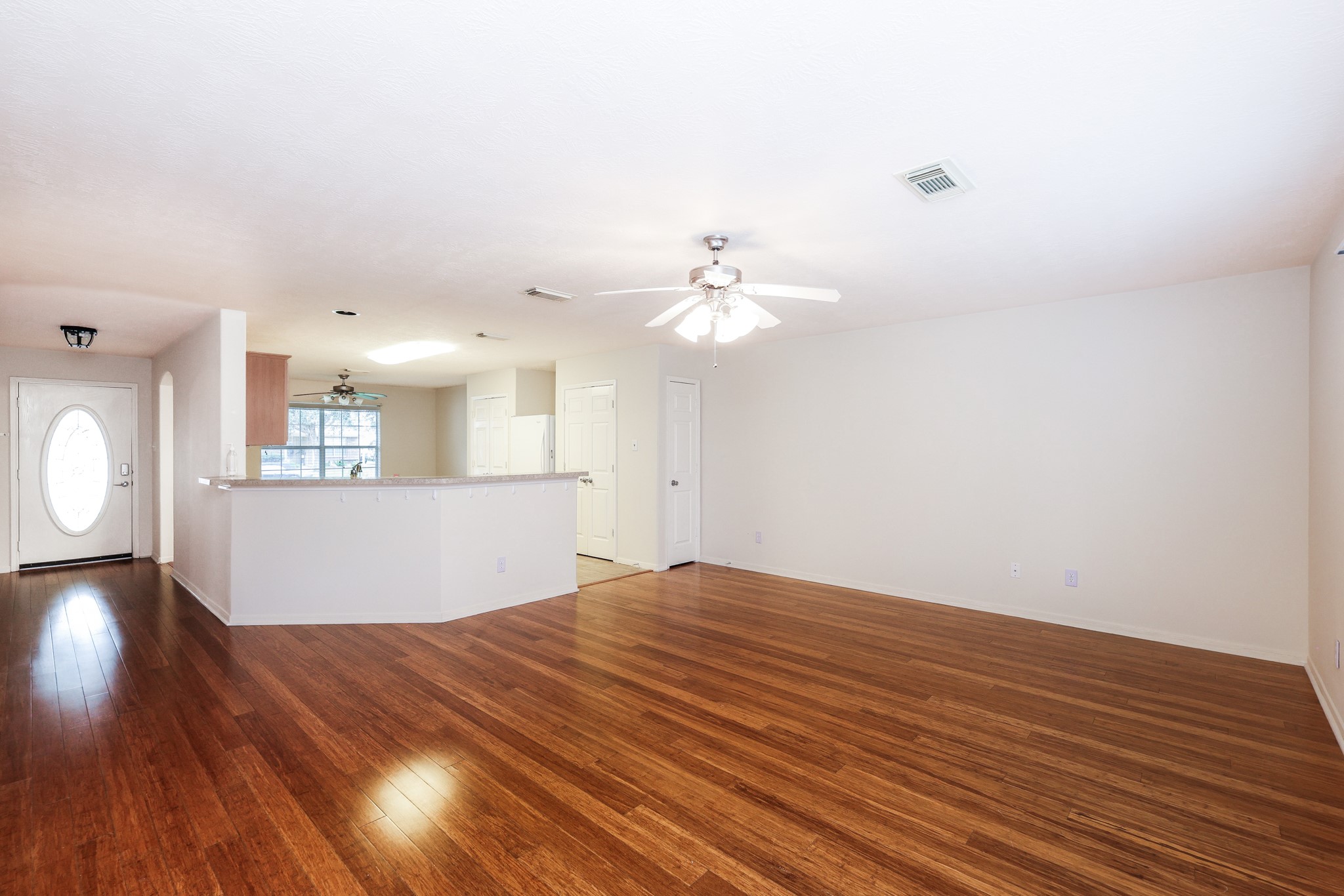 1006 Harrisburg Court Property Photo 10