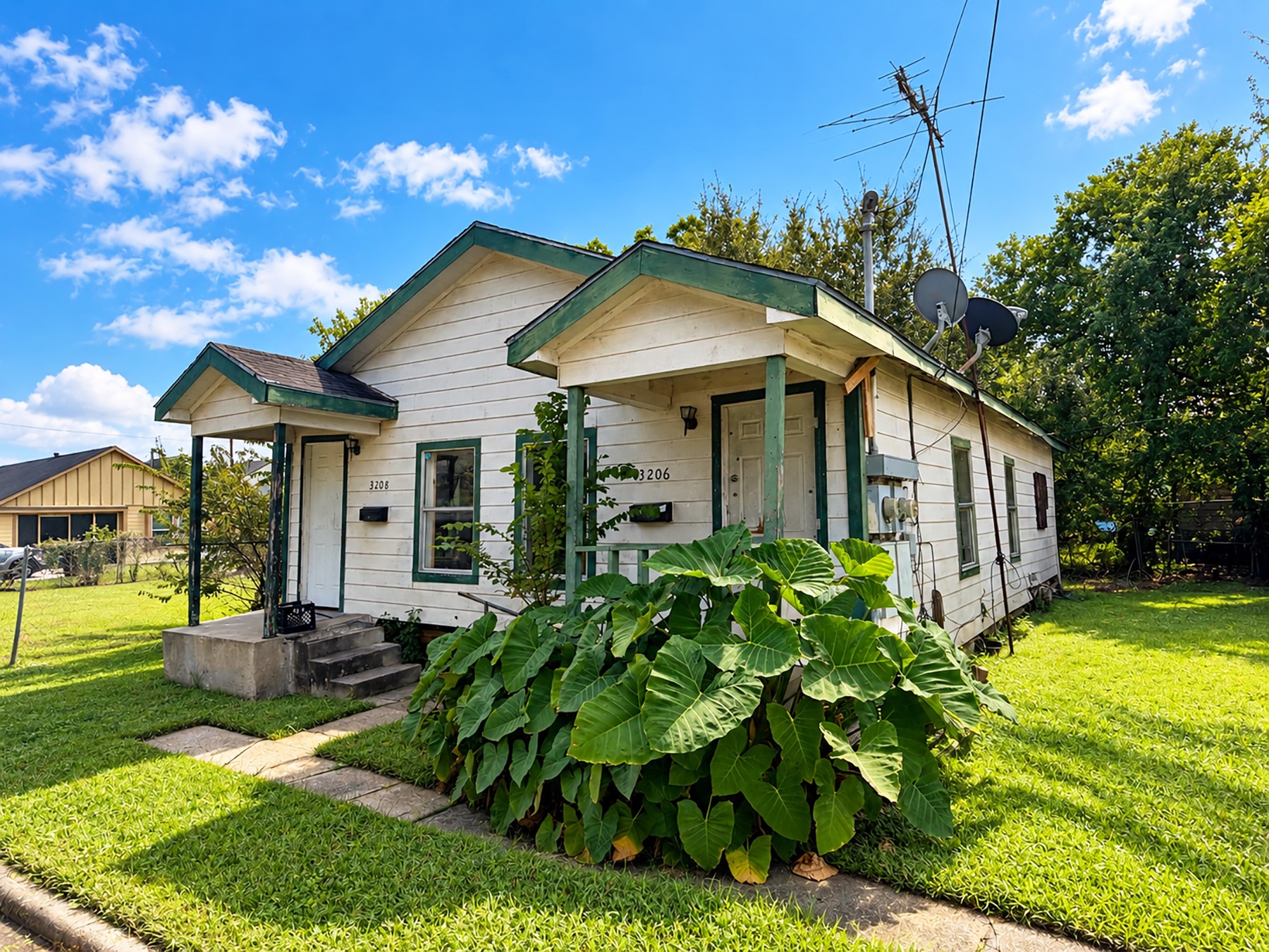 3202 Orange Street Property Photo 8