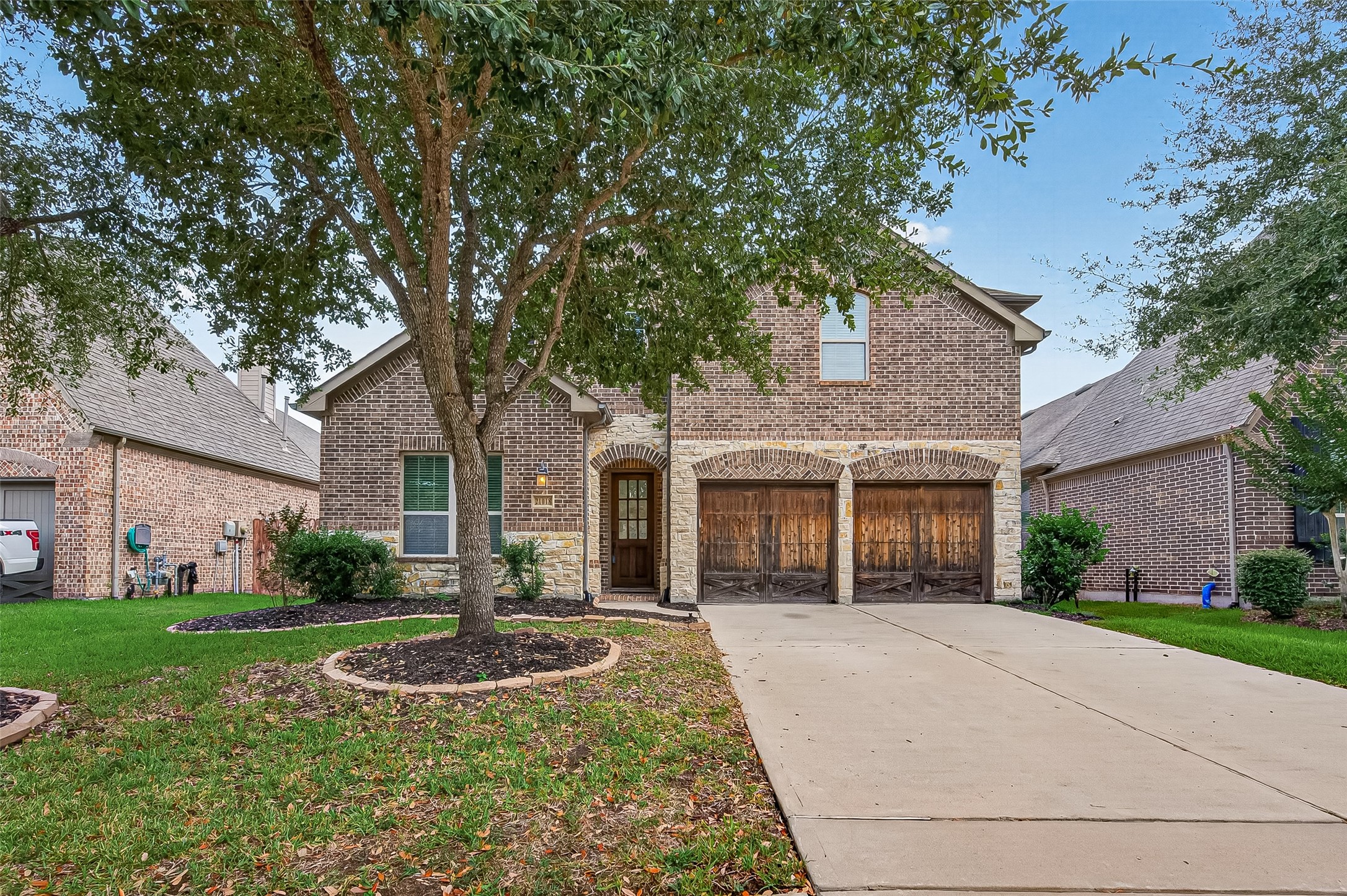 21018 Shelbyville Drive Property Photo 1