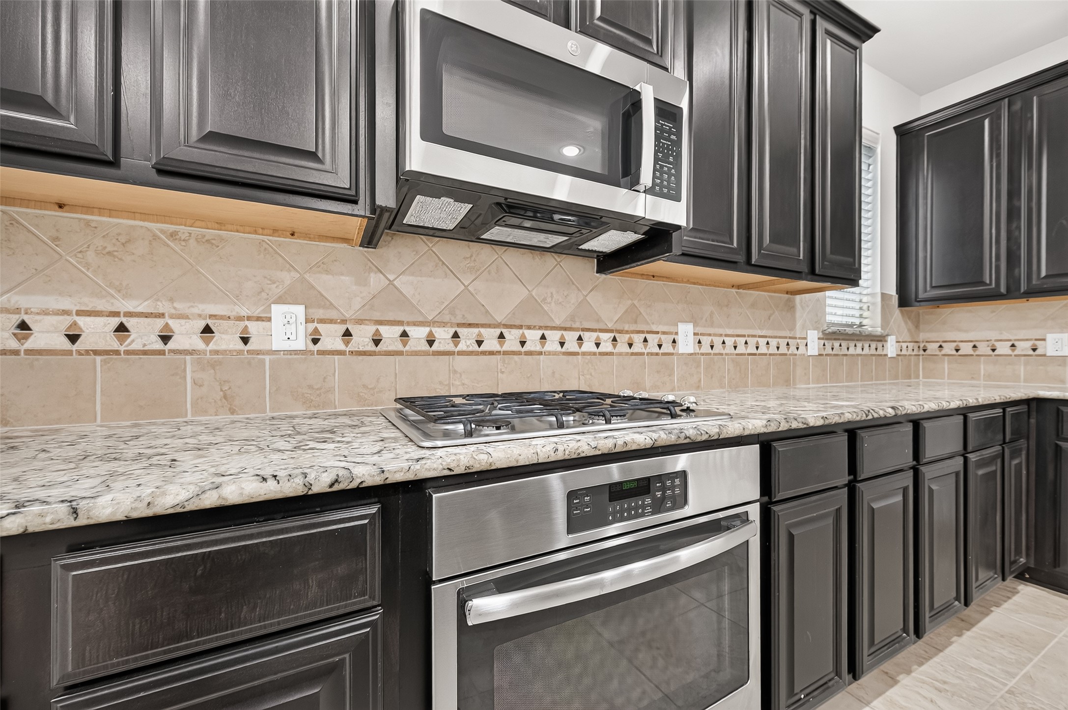 21018 Shelbyville Drive Property Photo 19