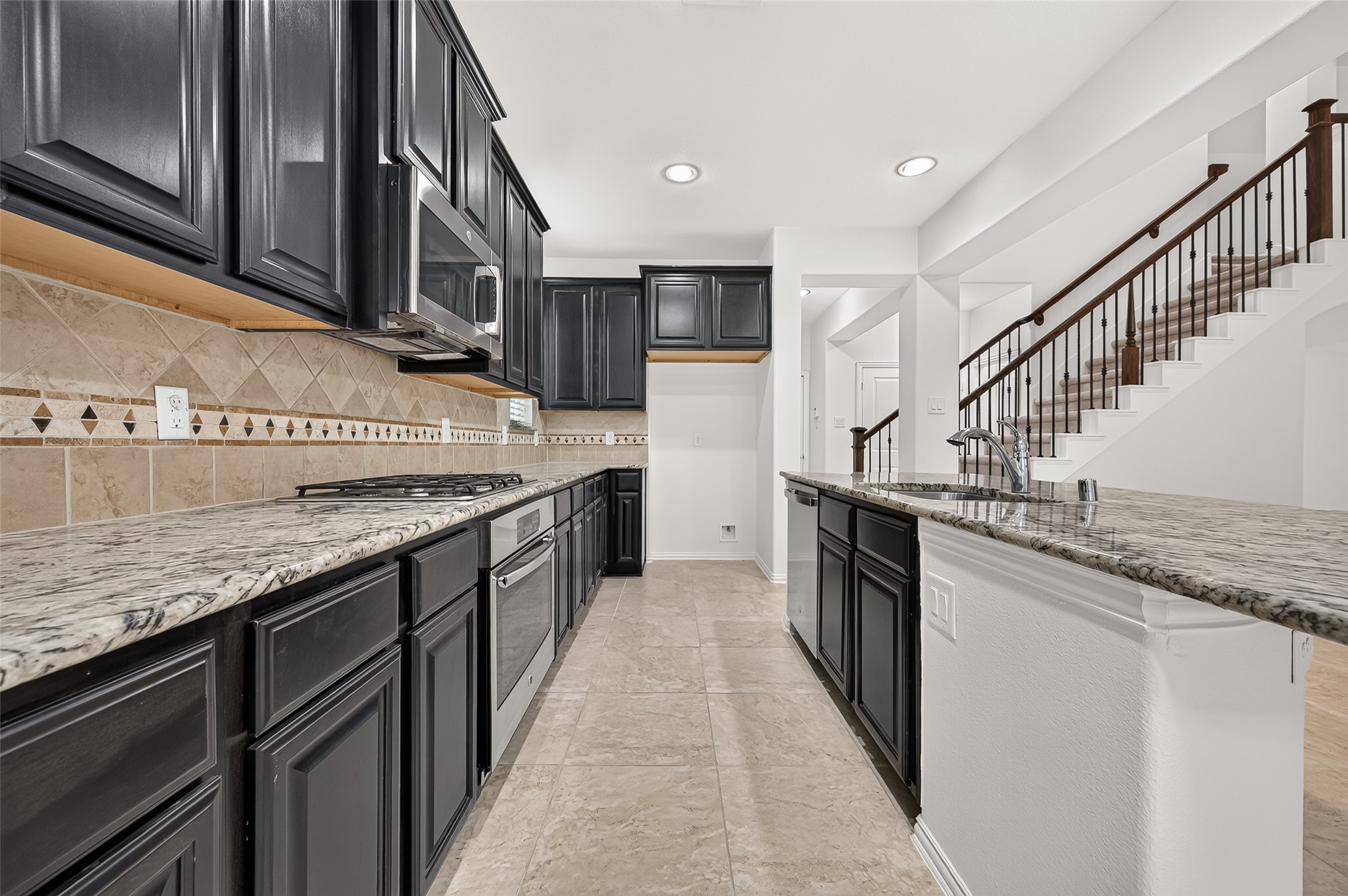 21018 Shelbyville Drive Property Photo 20