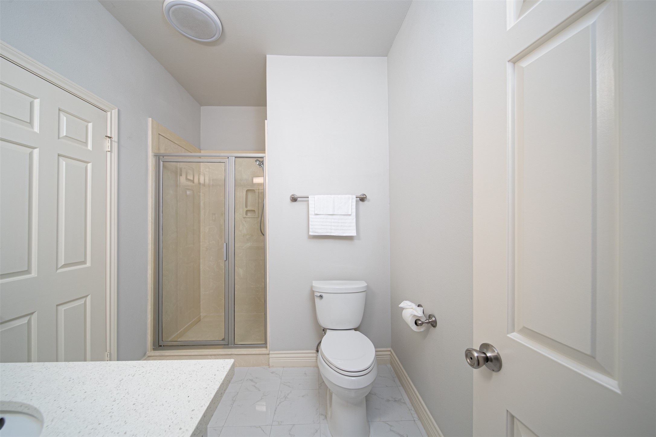 27 W Shaker Court Property Photo 25