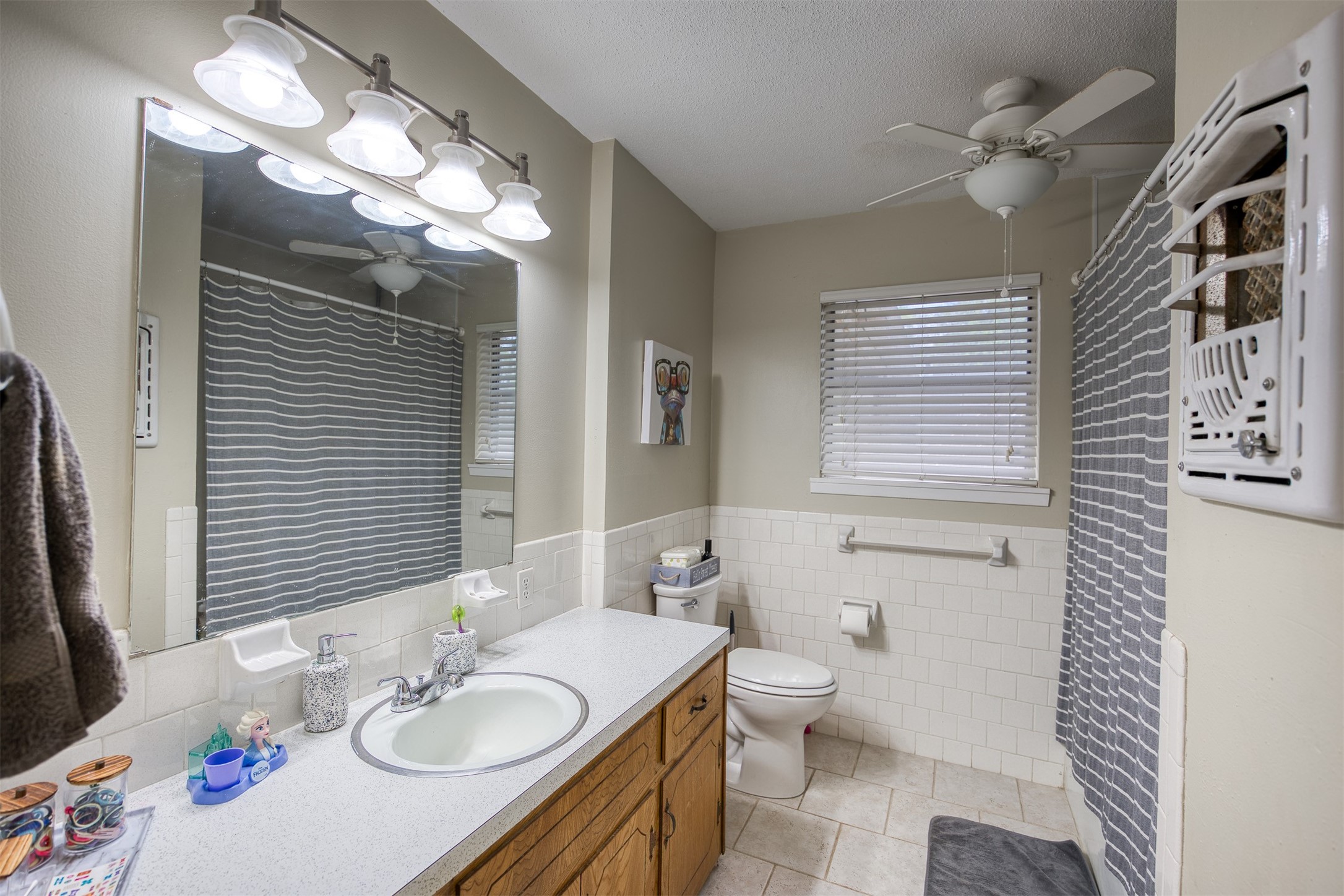 1406 E Brazos St Property Photo 10