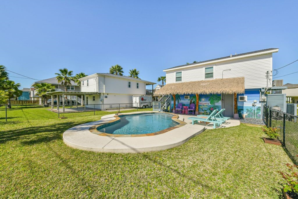 4110 Fort Bend Drive Property Photo 6