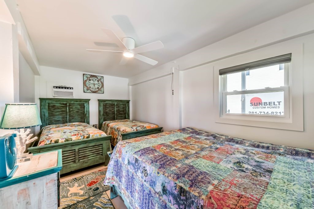 4110 Fort Bend Drive Property Photo 15