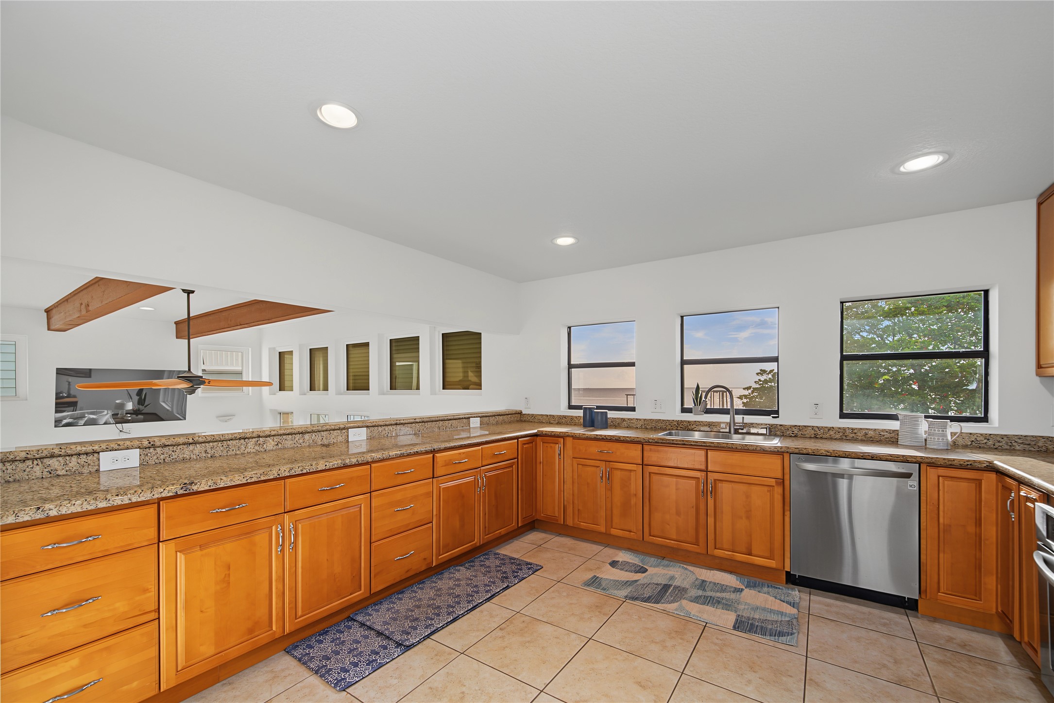 804 Bay Avenue Property Photo 19