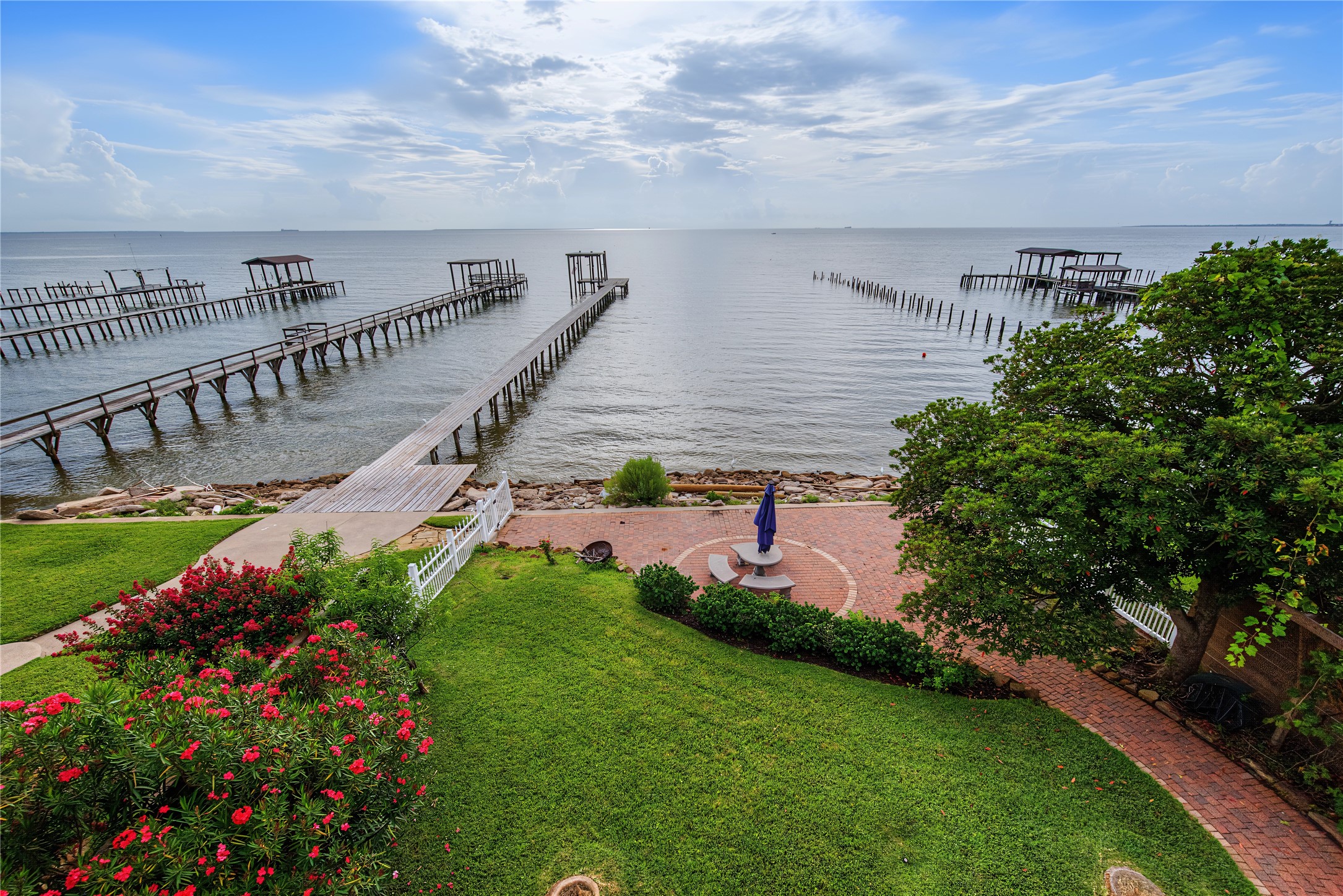 804 Bay Avenue Property Photo 35