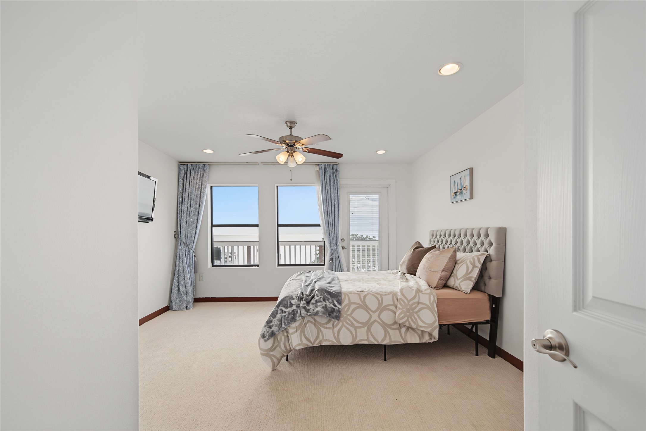804 Bay Avenue Property Photo 38