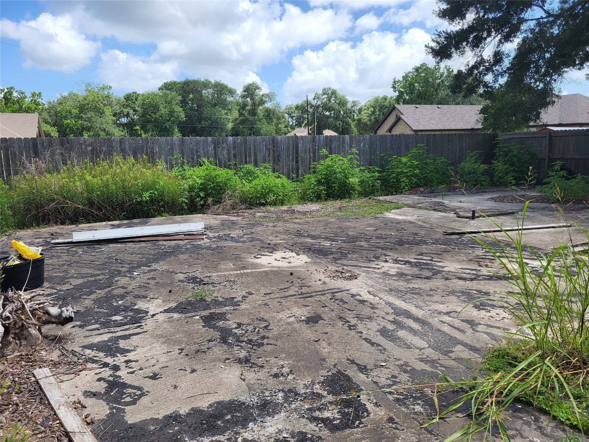 9316 Neville Avenue Property Photo 4