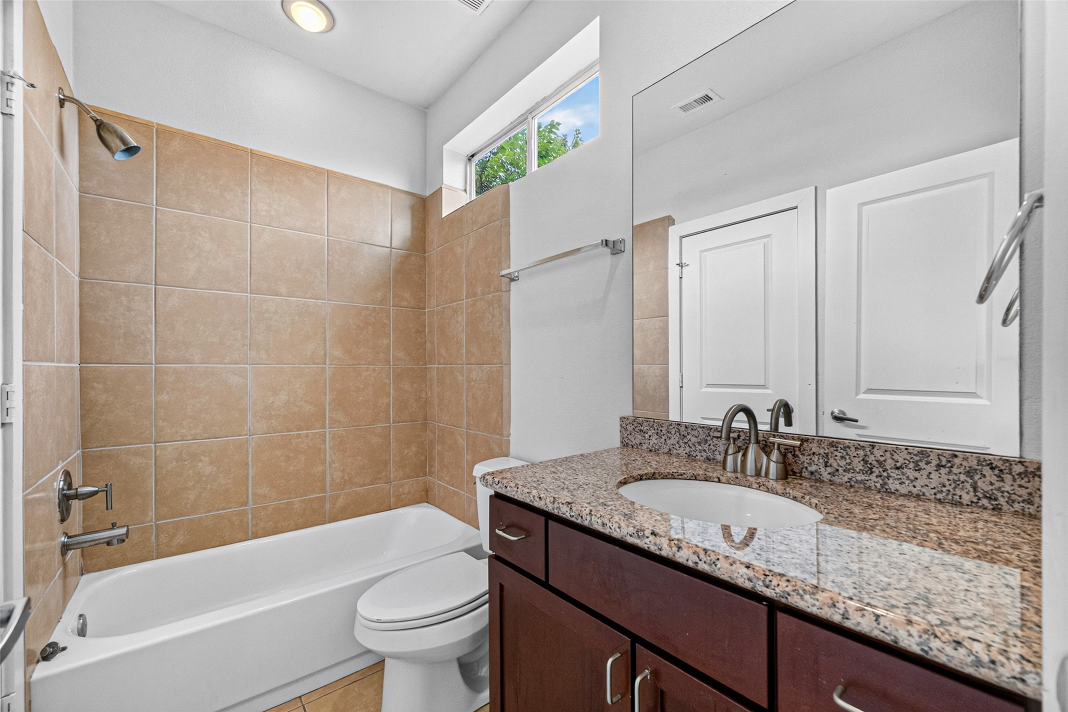 2352 Sperber Lane Property Photo 20