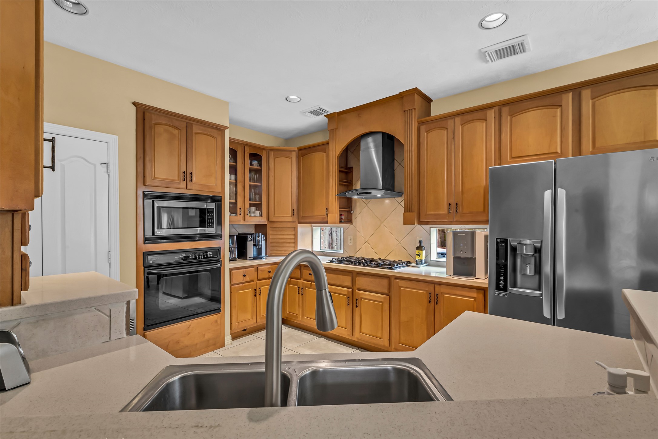 13703 Layton Hills Drive Property Photo 10