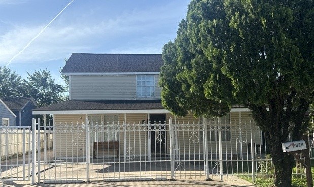7824 Detroit Street Property Photo 1