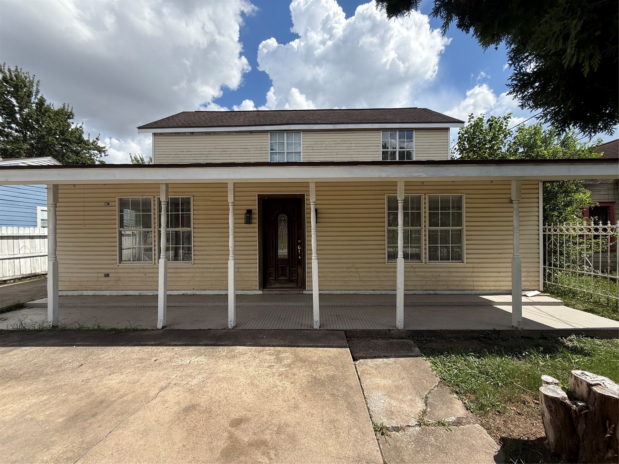 7824 Detroit Street Property Photo 1