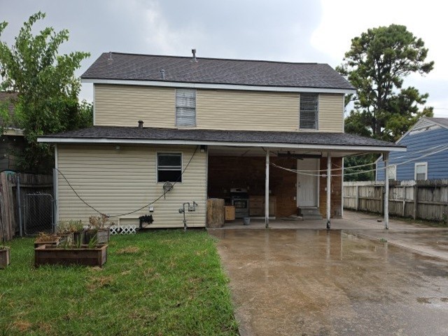 7824 Detroit Street Property Photo 3