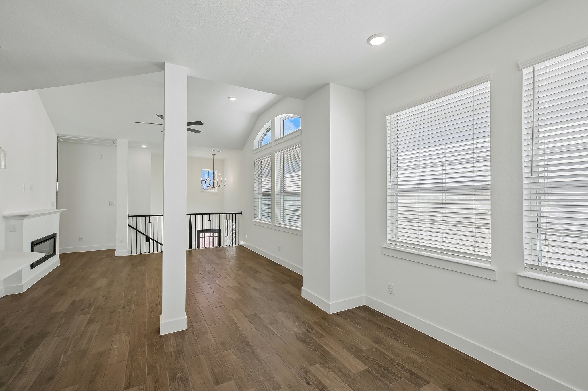 10119 Palm Springs Place Property Photo 9