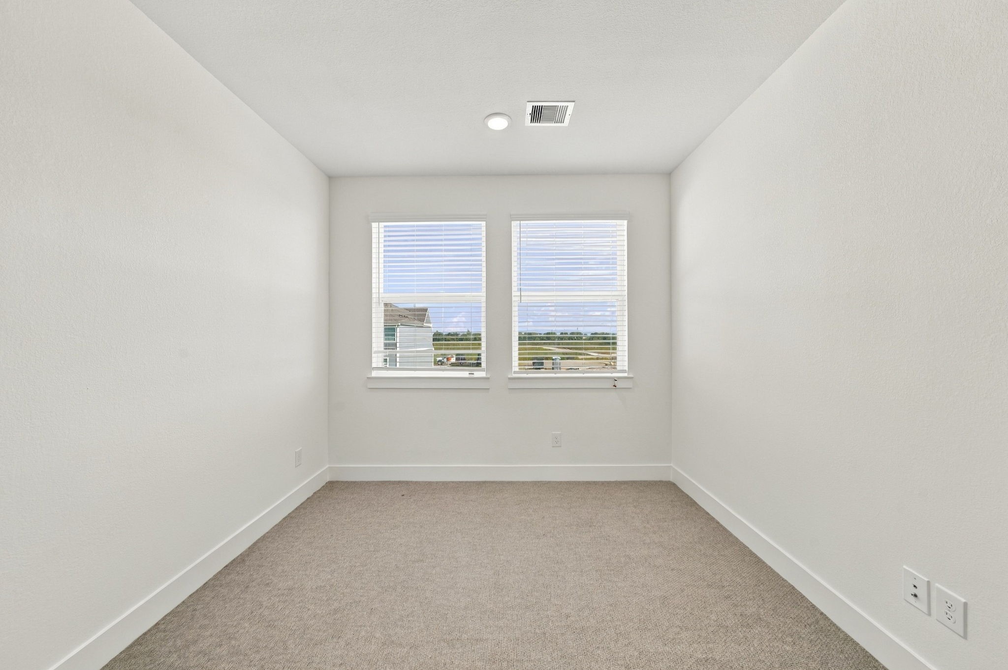 10119 Palm Springs Place Property Photo 14