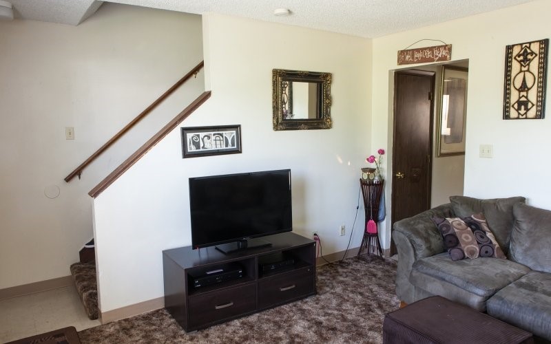 1802 S Oronogo St Property Photo 8