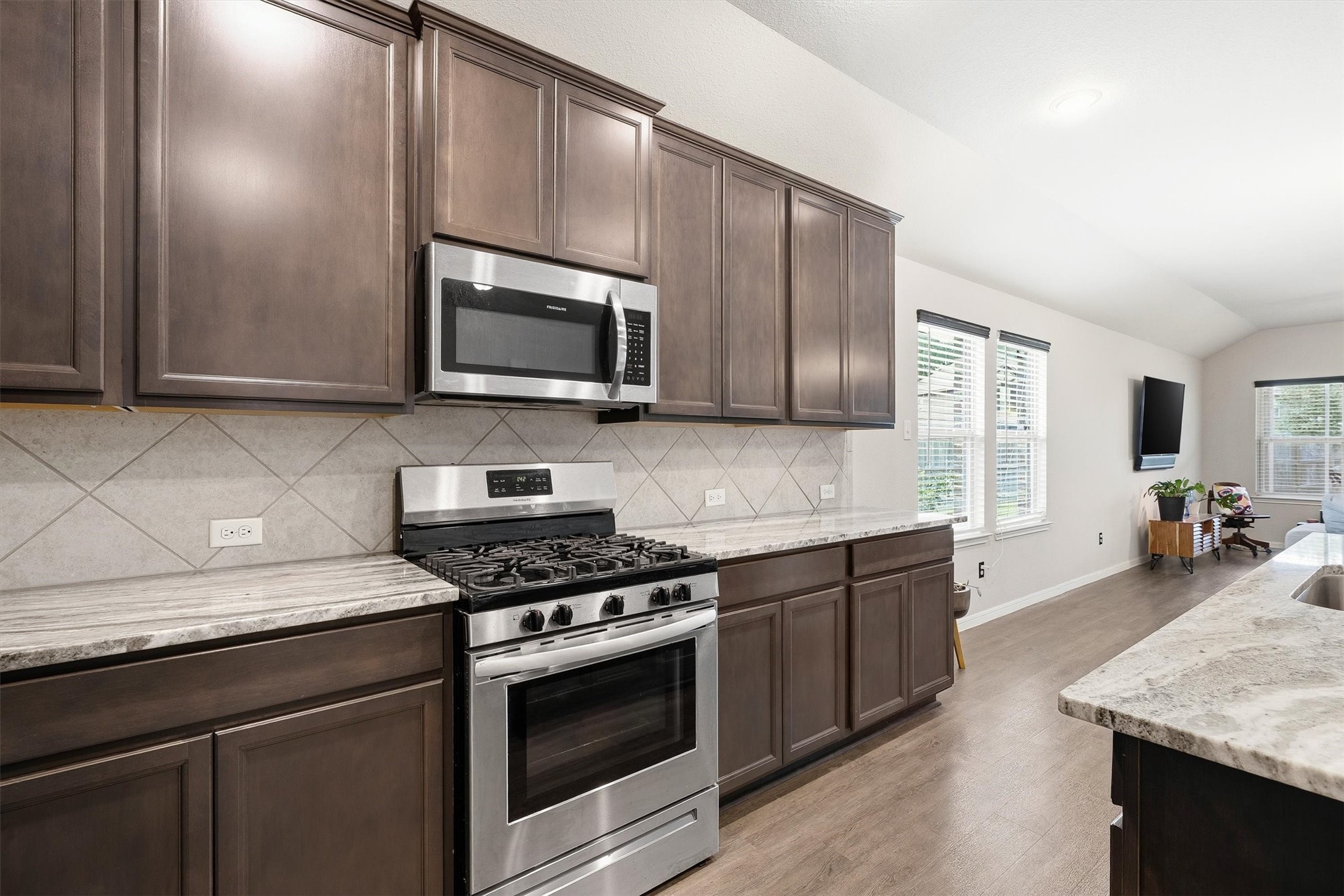 6303 Cambrai Wood Lane Property Photo 8
