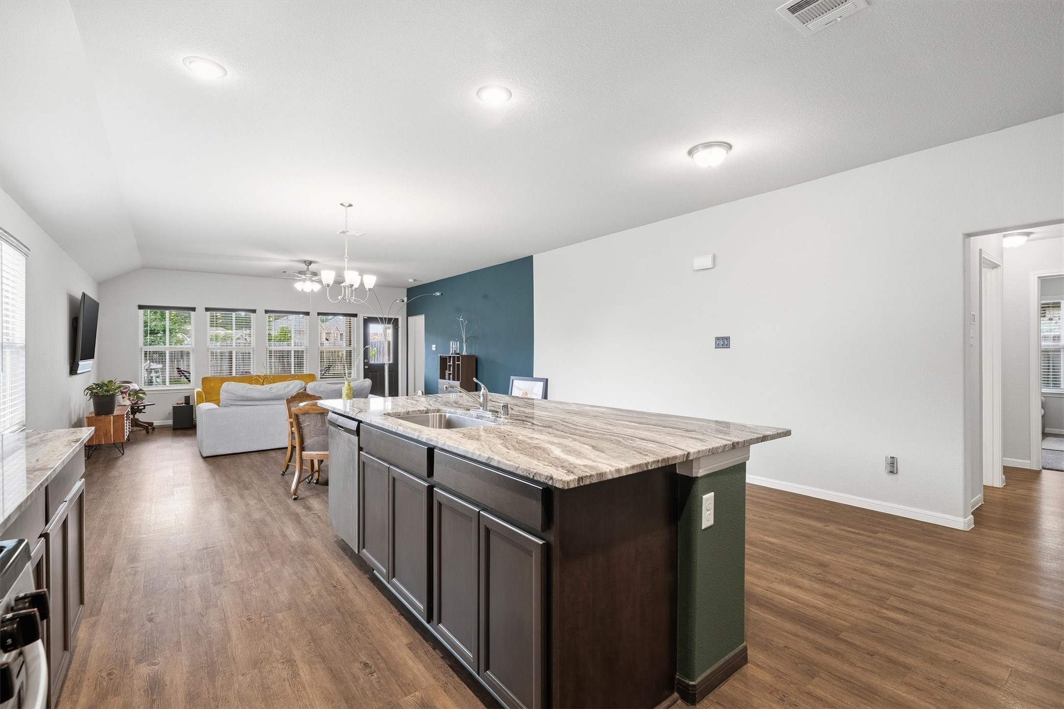 6303 Cambrai Wood Lane Property Photo 10