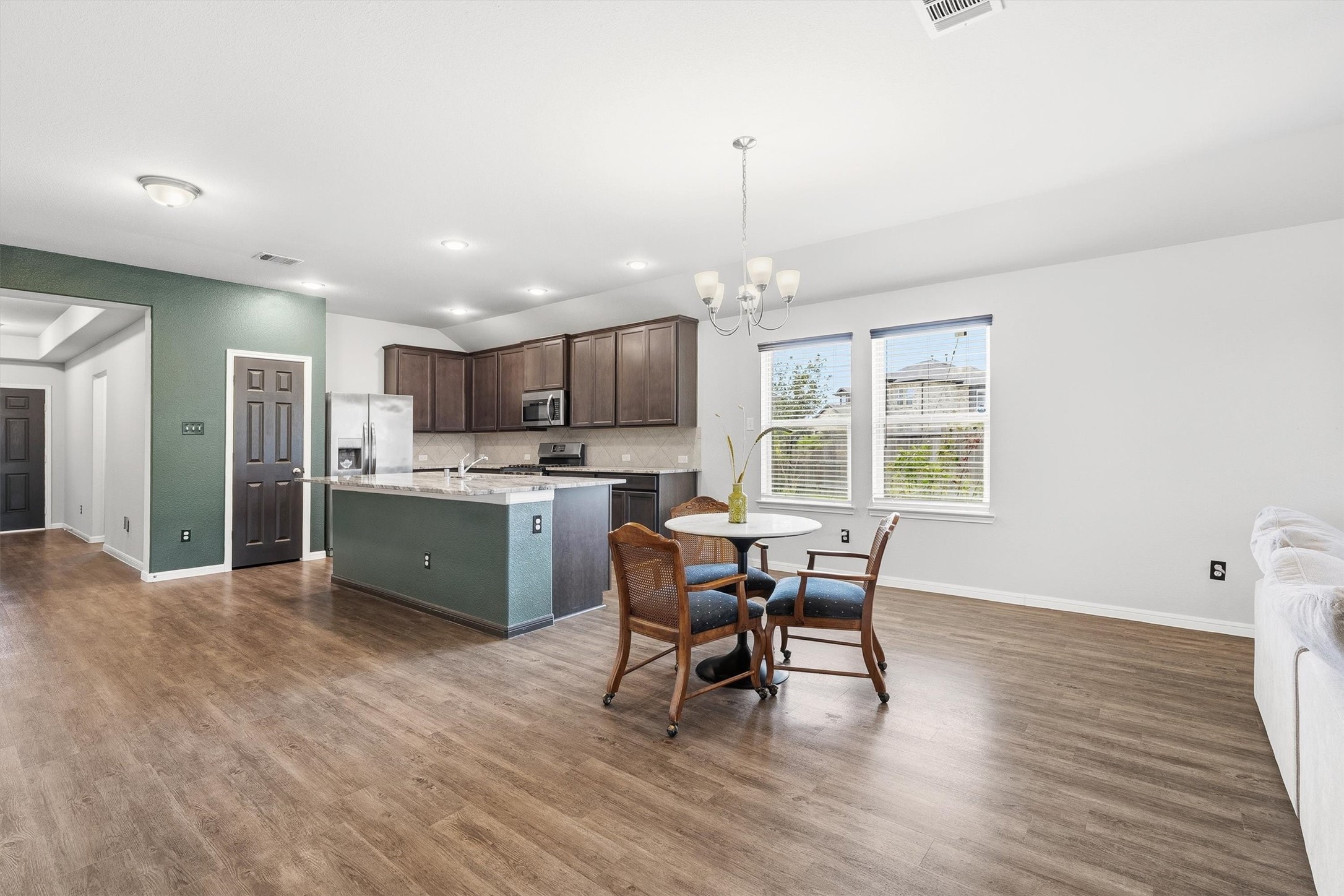 6303 Cambrai Wood Lane Property Photo 12