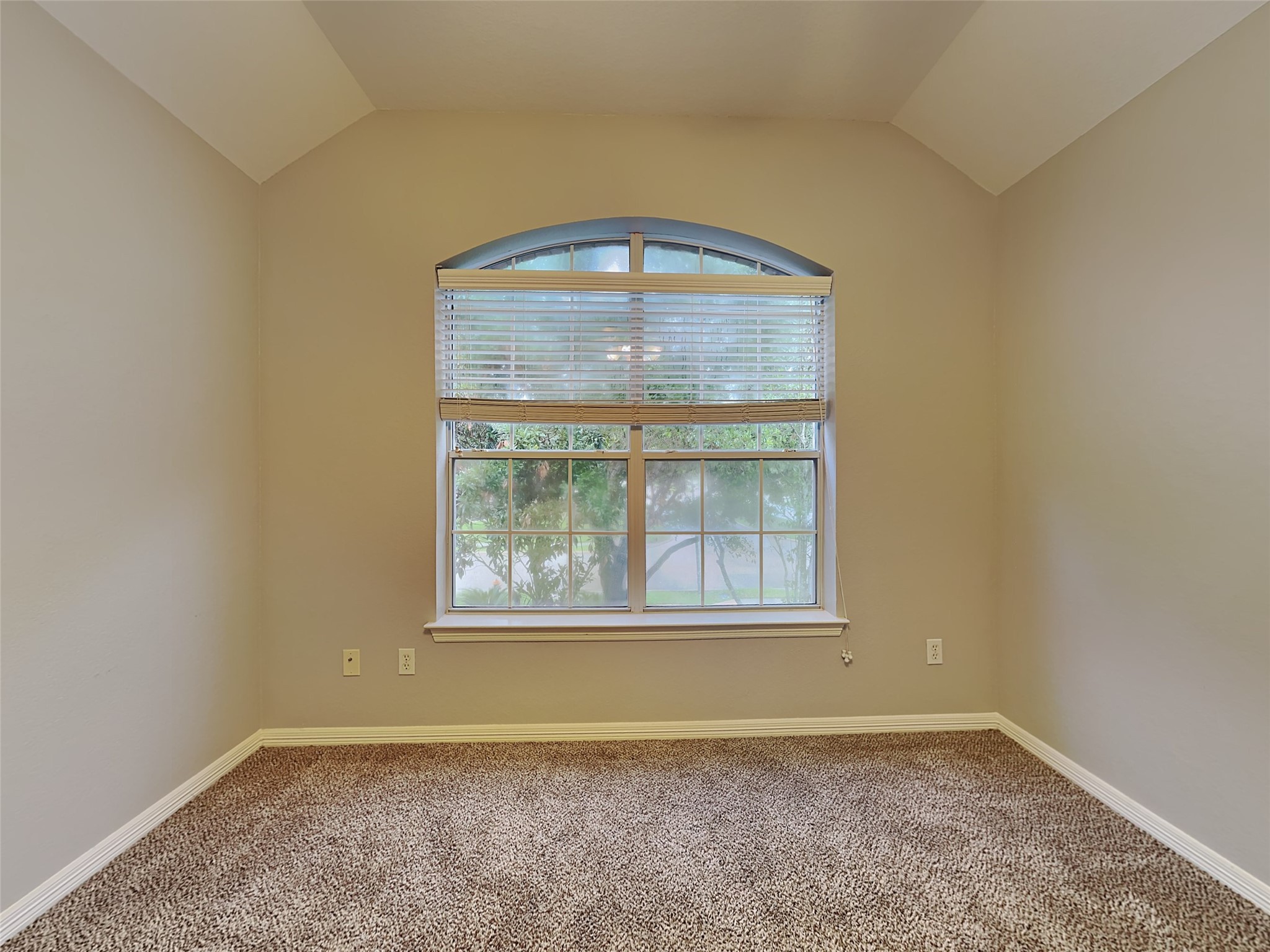 11608 Summer Moon Drive Property Photo 12