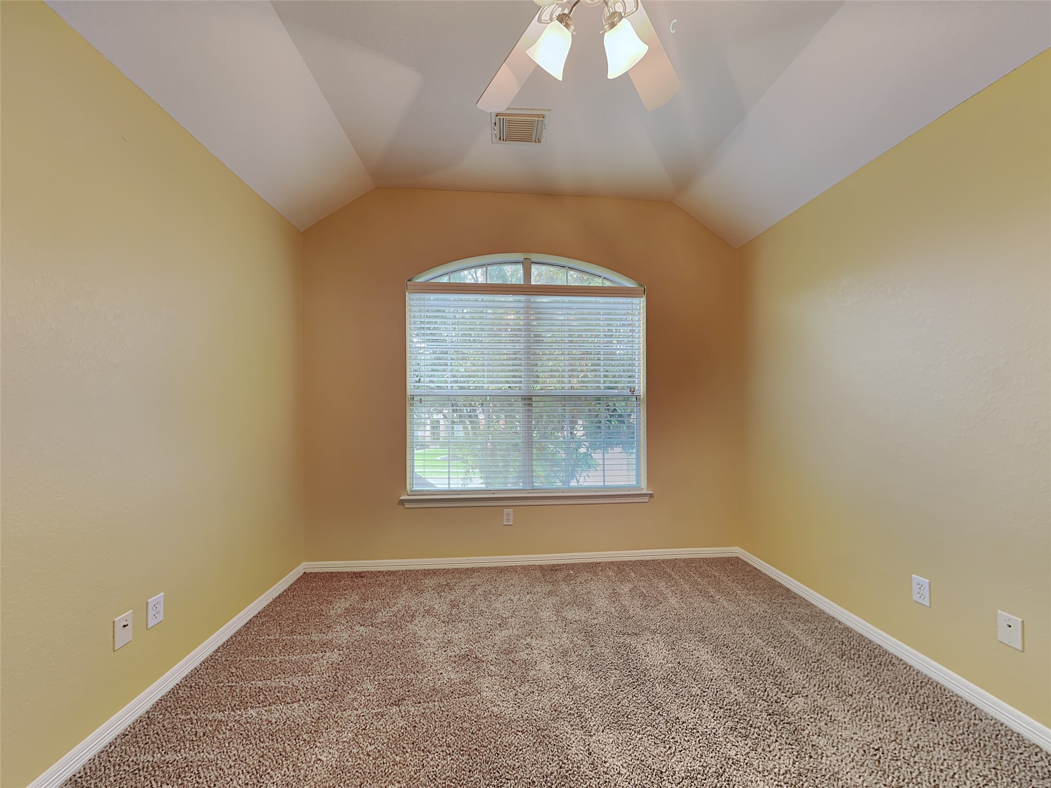 11608 Summer Moon Drive Property Photo 13