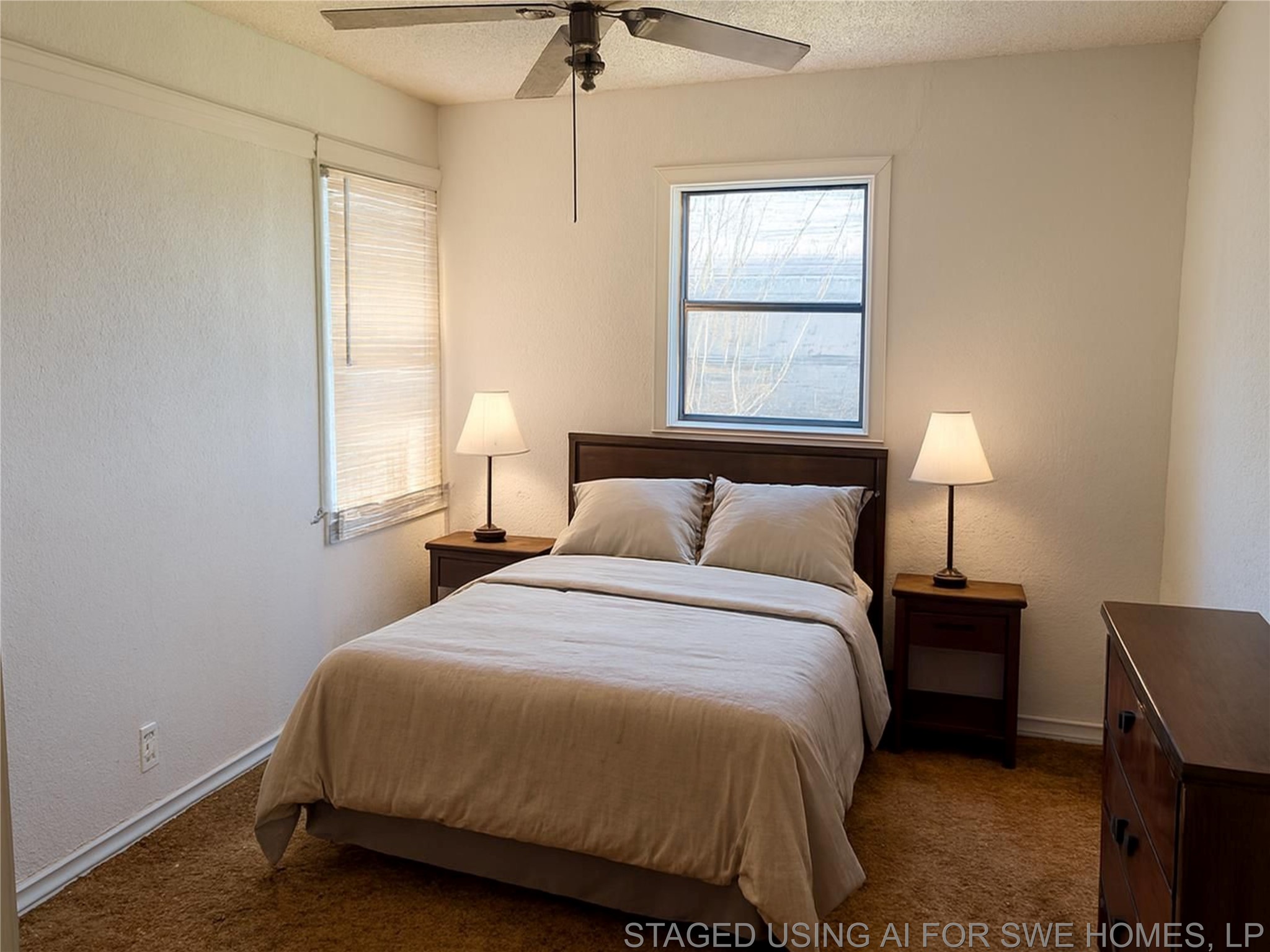 1112 N Austin Street Property Photo 8