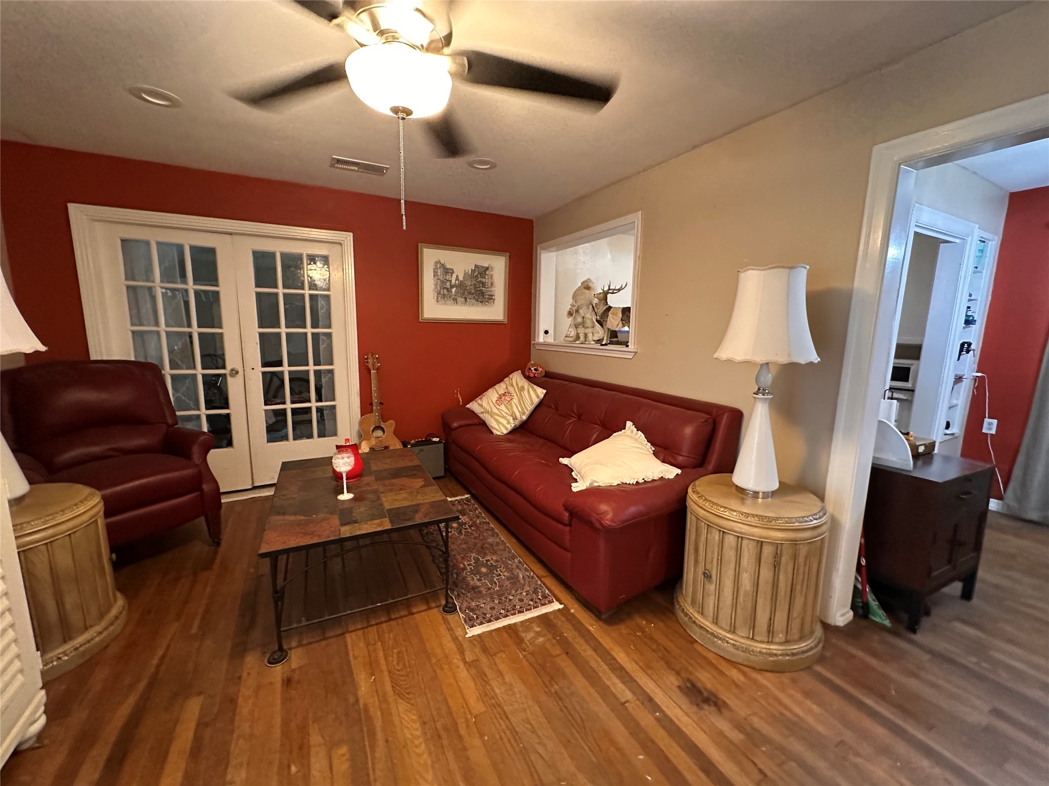 1502 Tabor Street Property Photo 11
