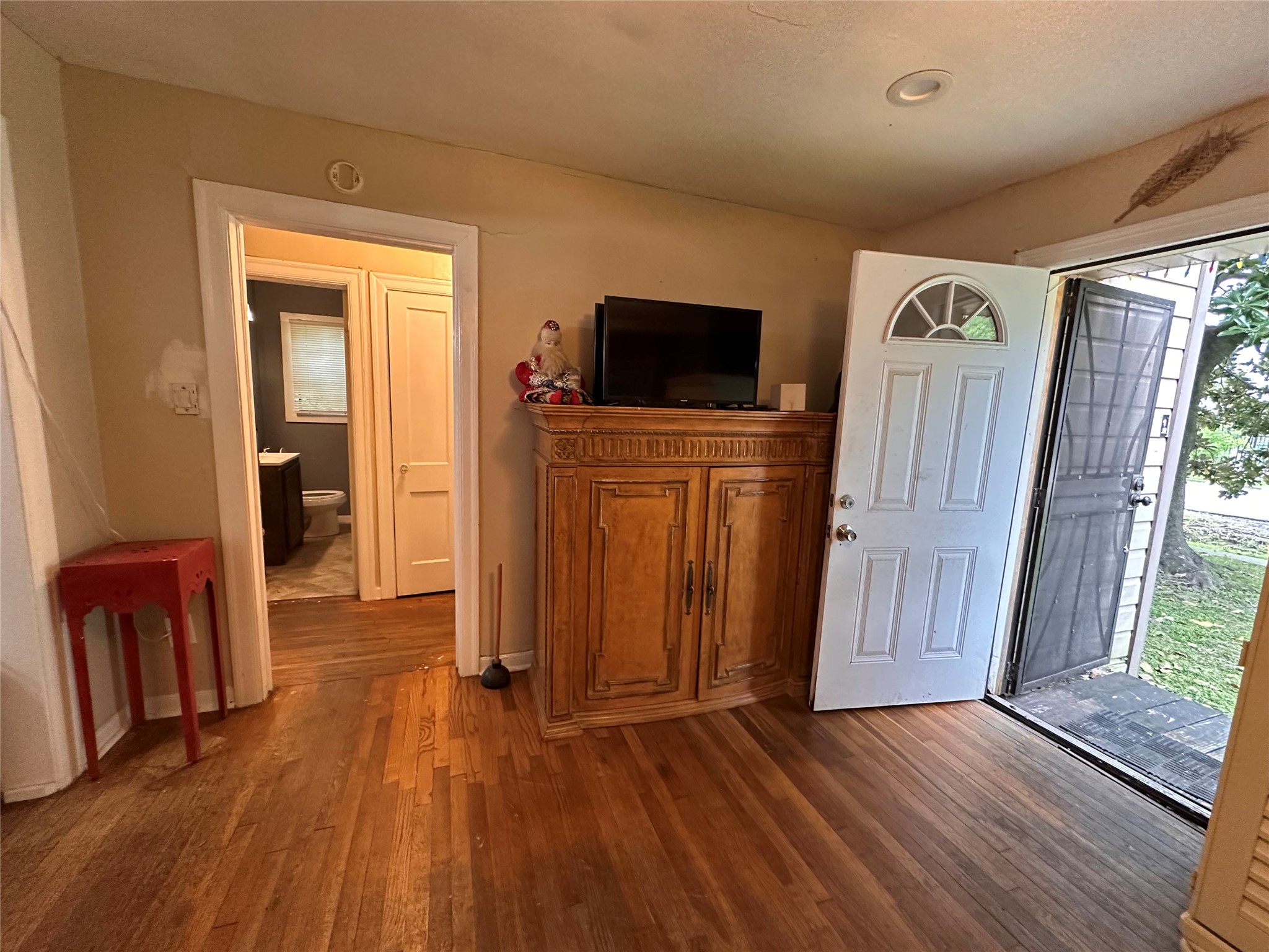 1502 Tabor Street Property Photo 13
