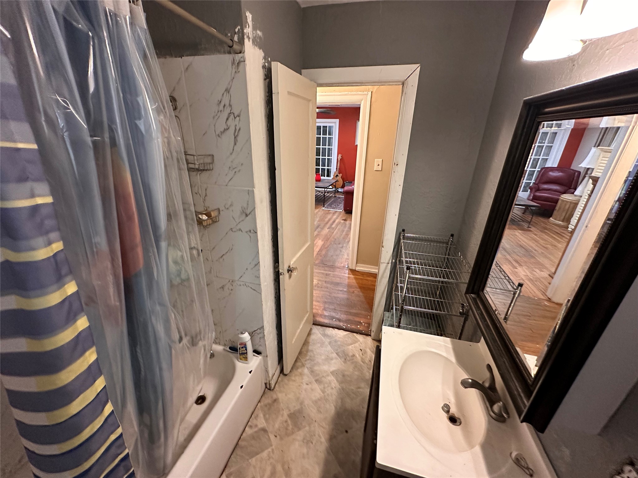 1502 Tabor Street Property Photo 23