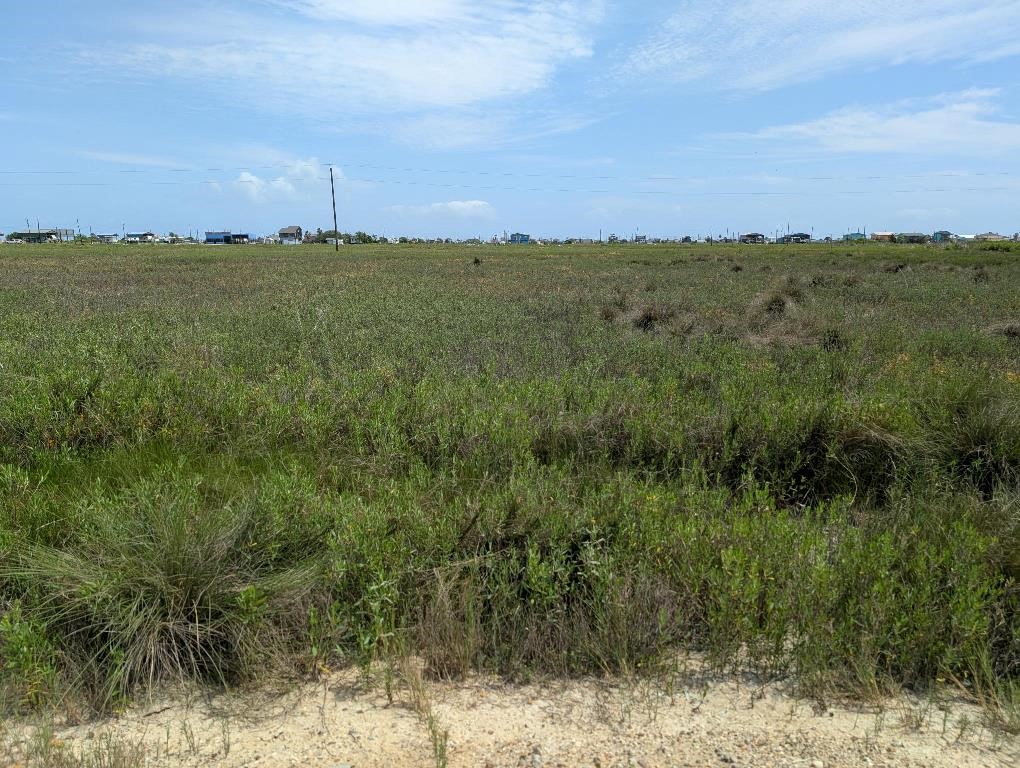 501 Oceania Street Property Photo 2