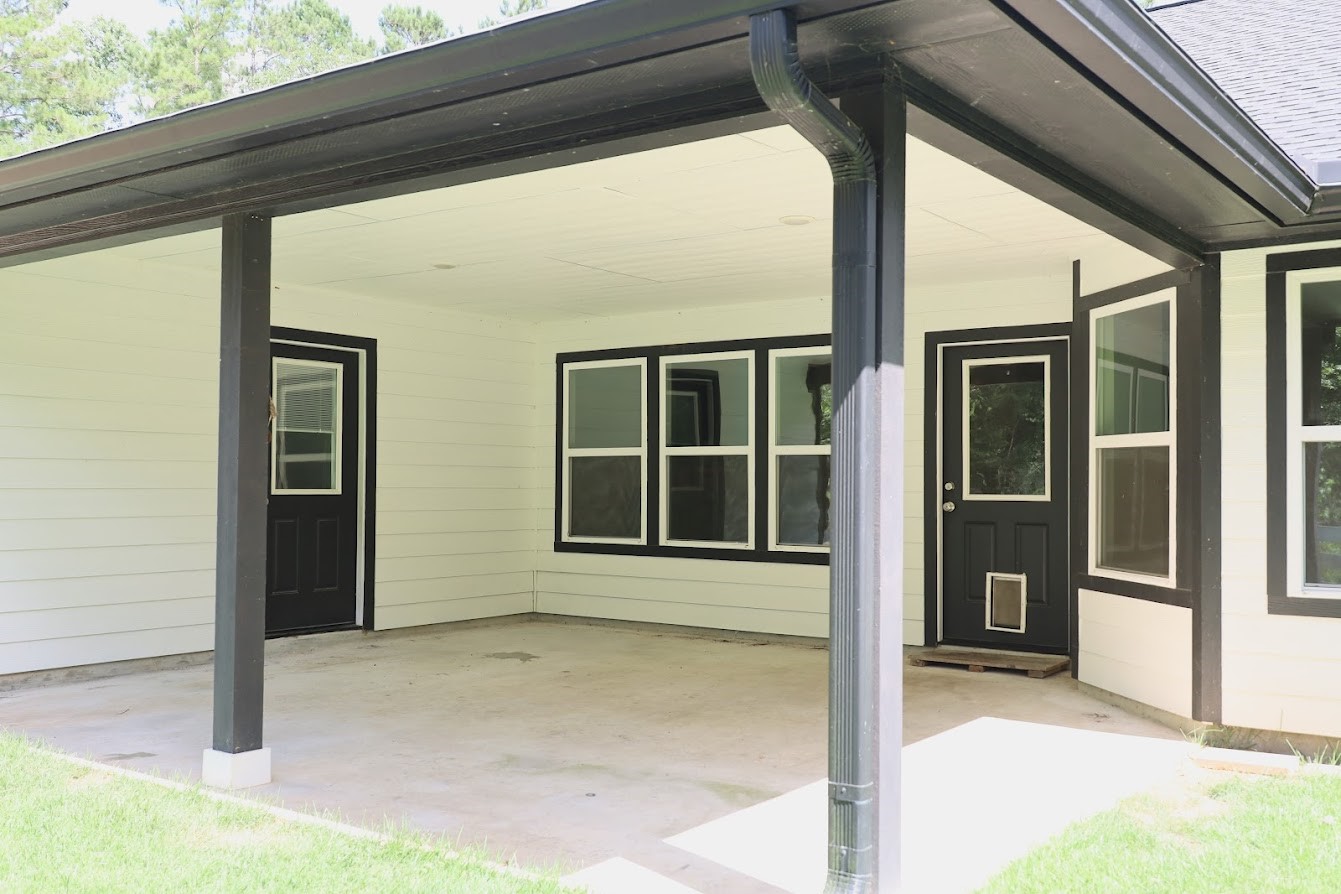 131 Feldspar Lane Property Photo 7