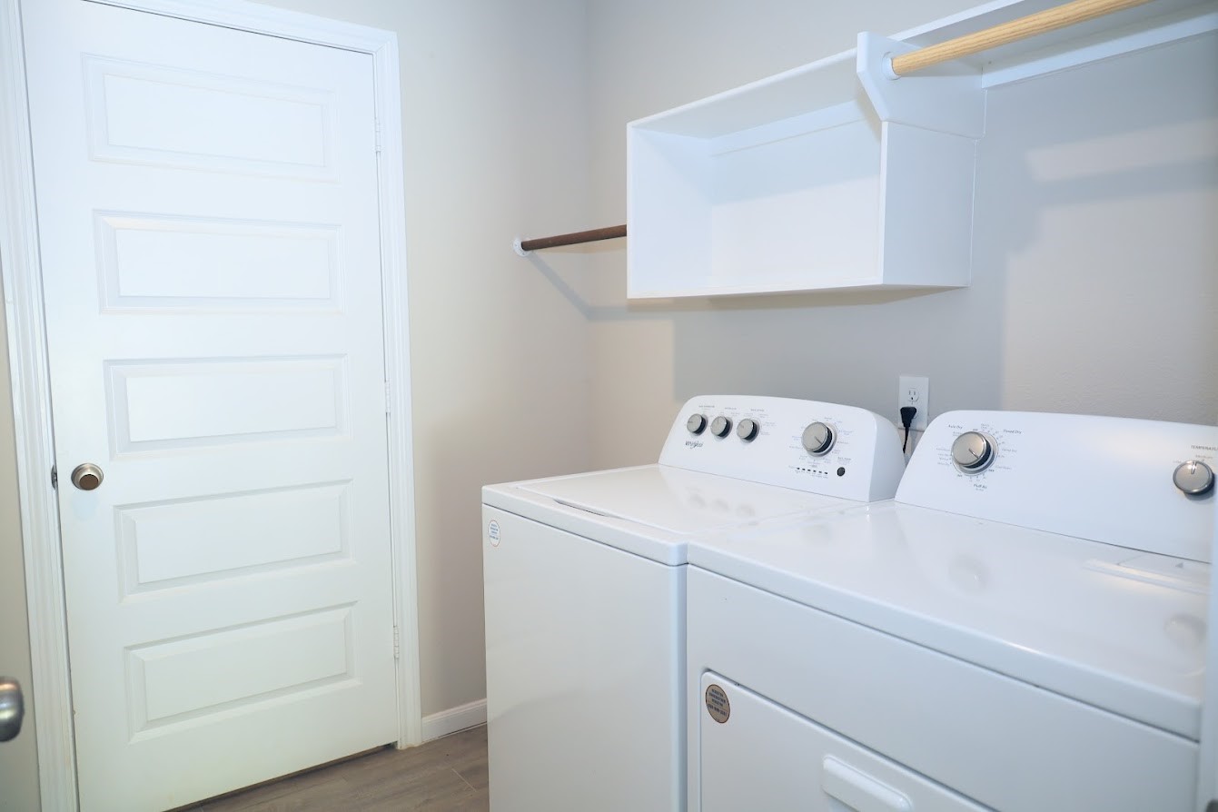 131 Feldspar Lane Property Photo 8
