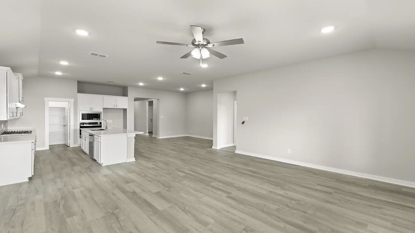19214 Trinity Terrace Lane Property Photo 7