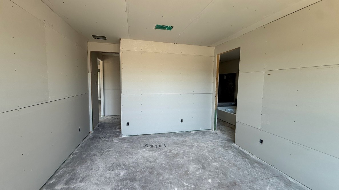 19214 Trinity Terrace Lane Property Photo 12