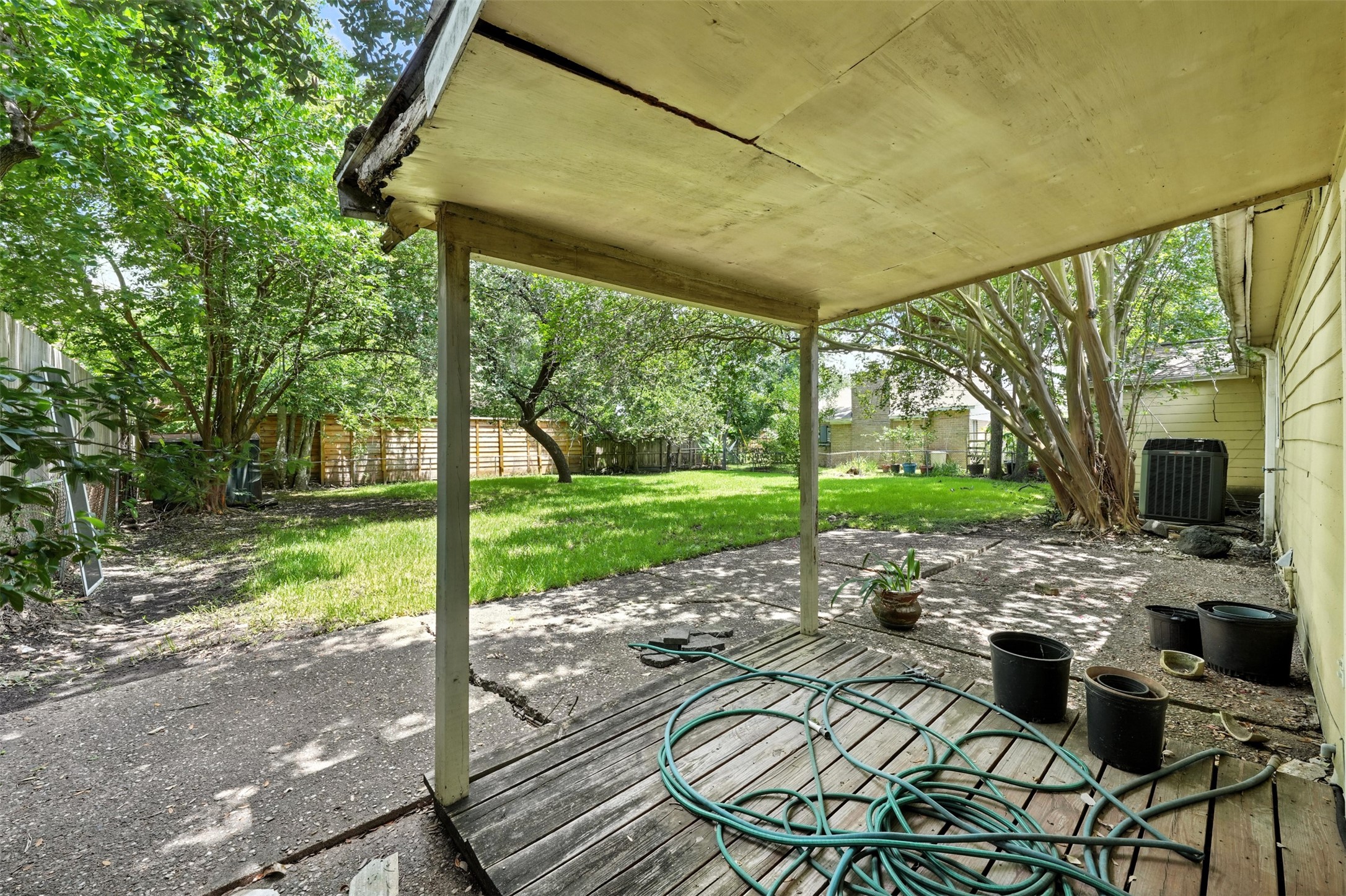 6305 S Rice Avenue Property Photo 6