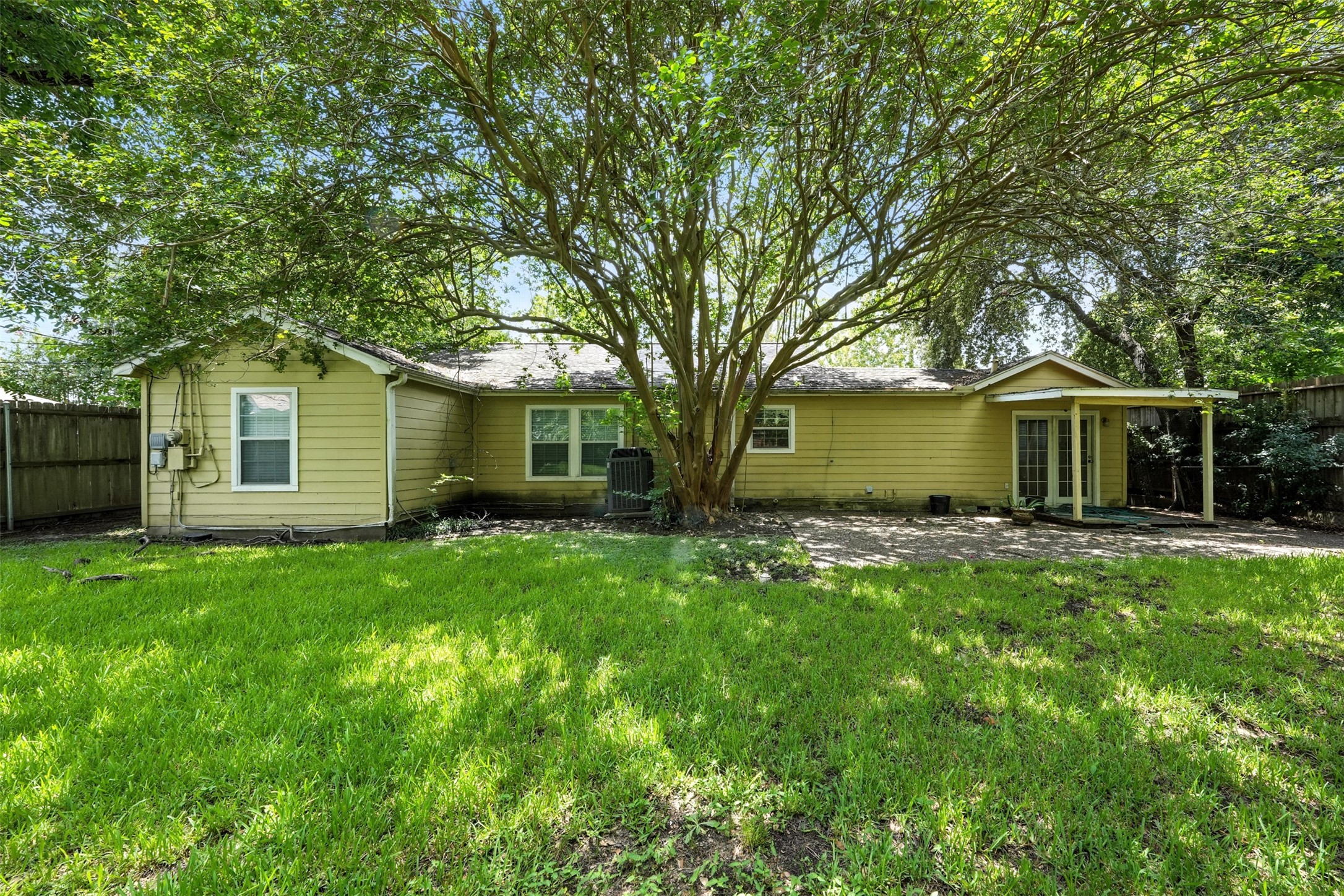 6305 S Rice Avenue Property Photo 10