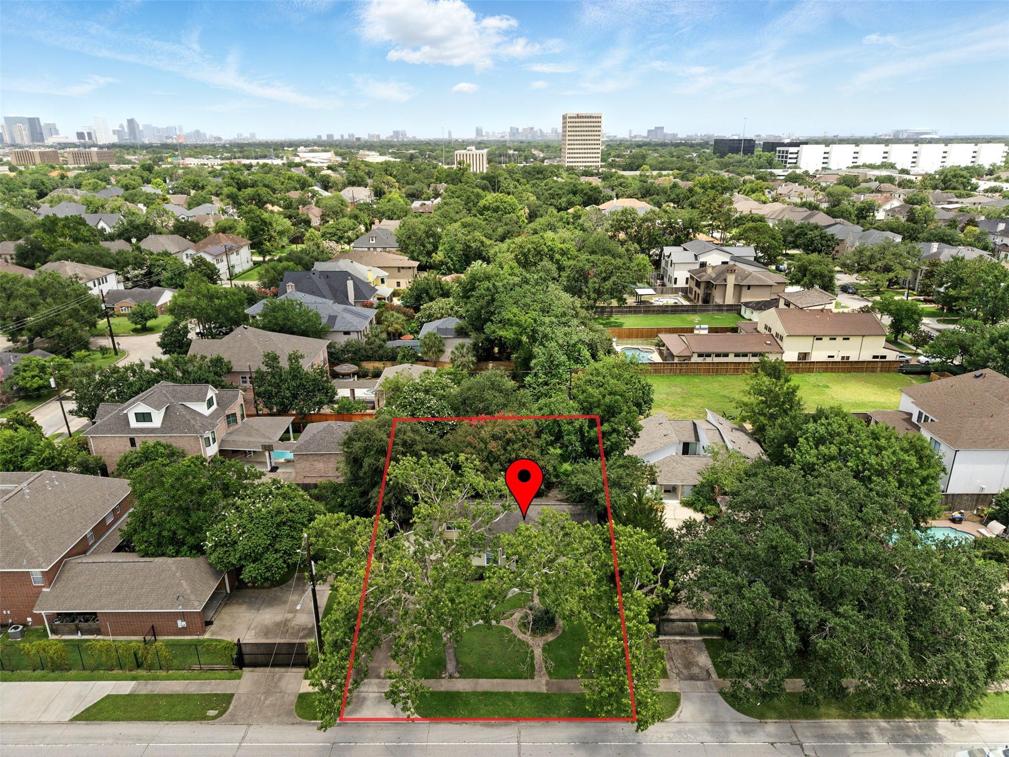6305 S Rice Avenue Property Photo 12