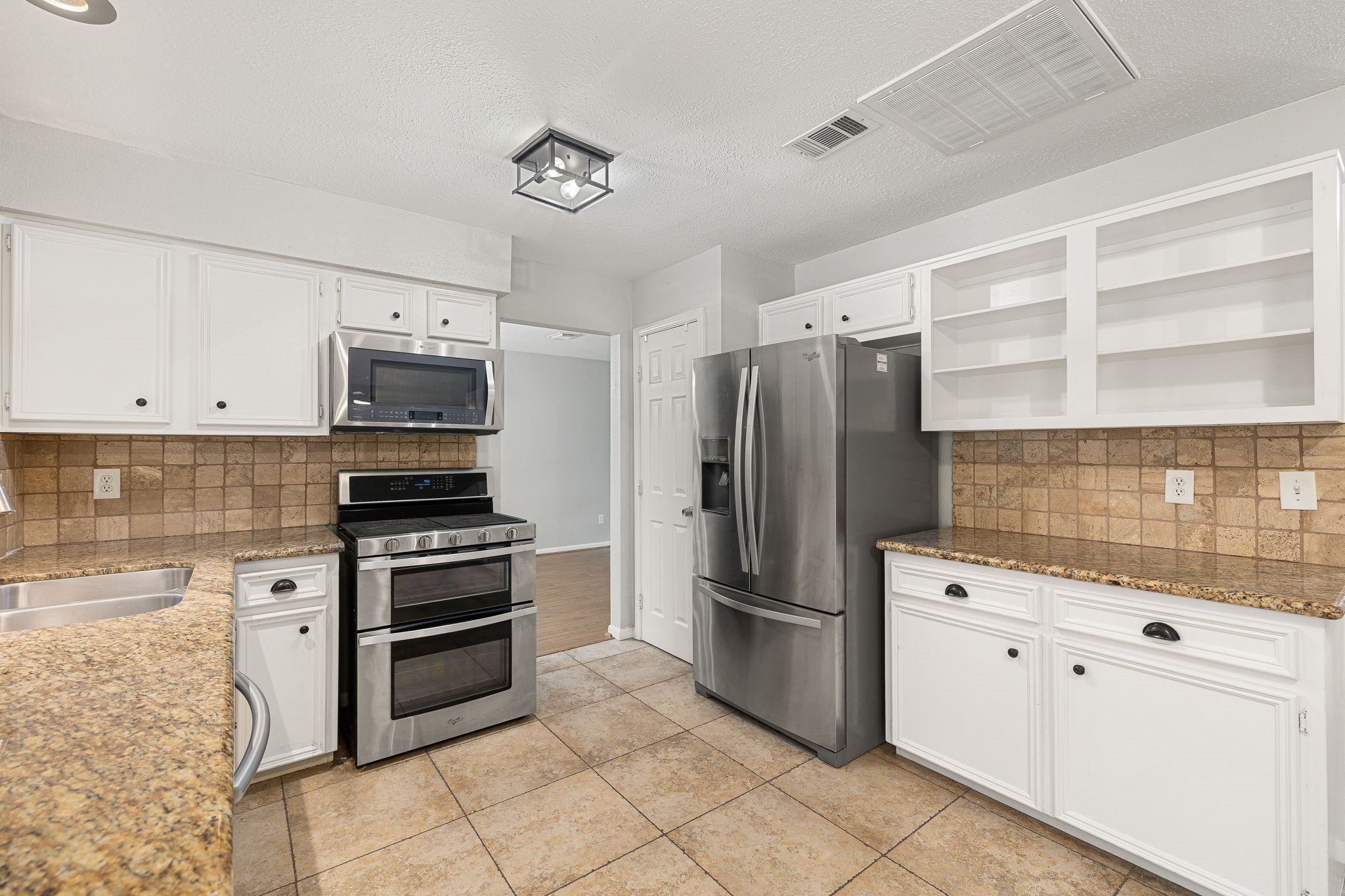 8322 Hot Springs Drive Property Photo 17