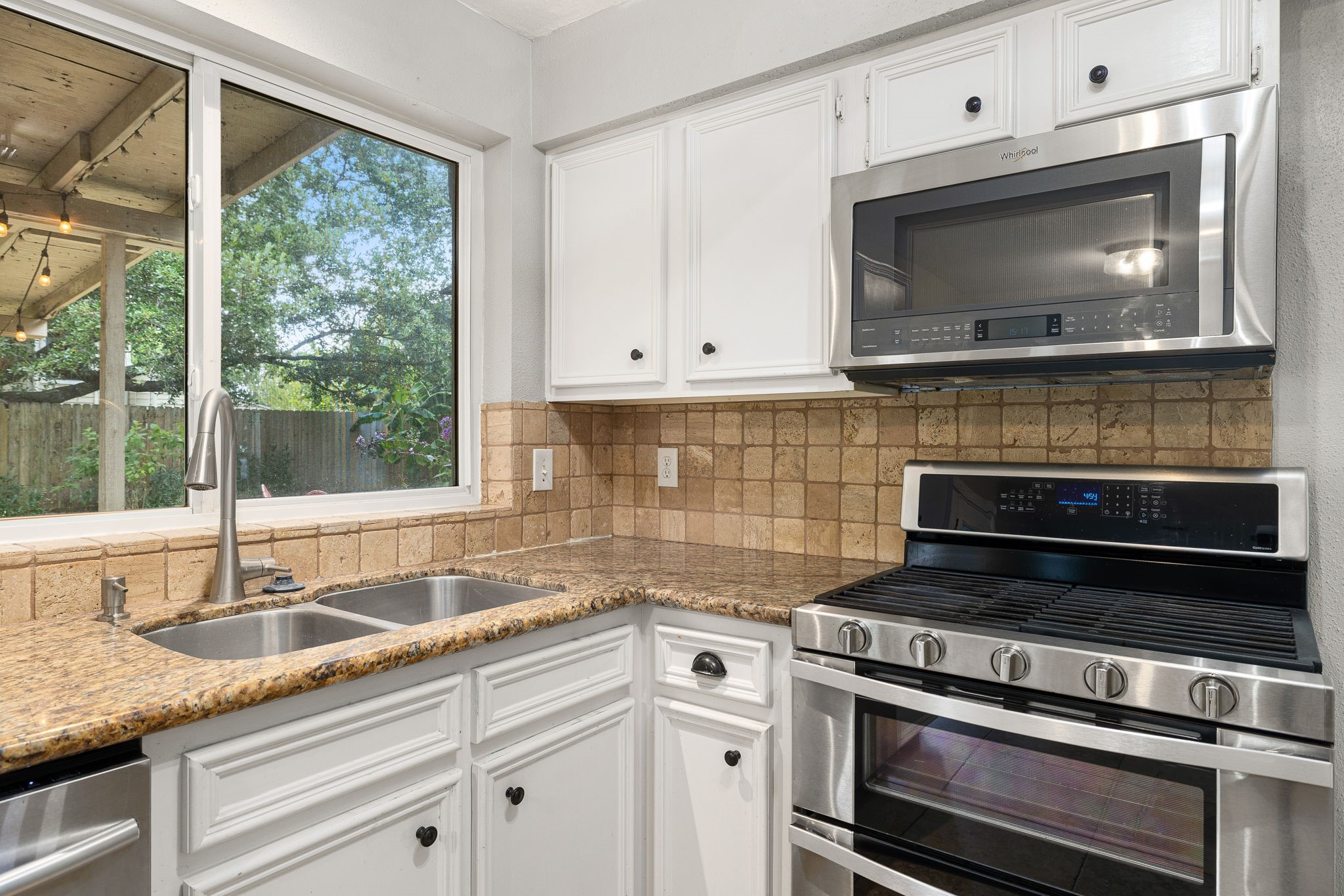 8322 Hot Springs Drive Property Photo 19