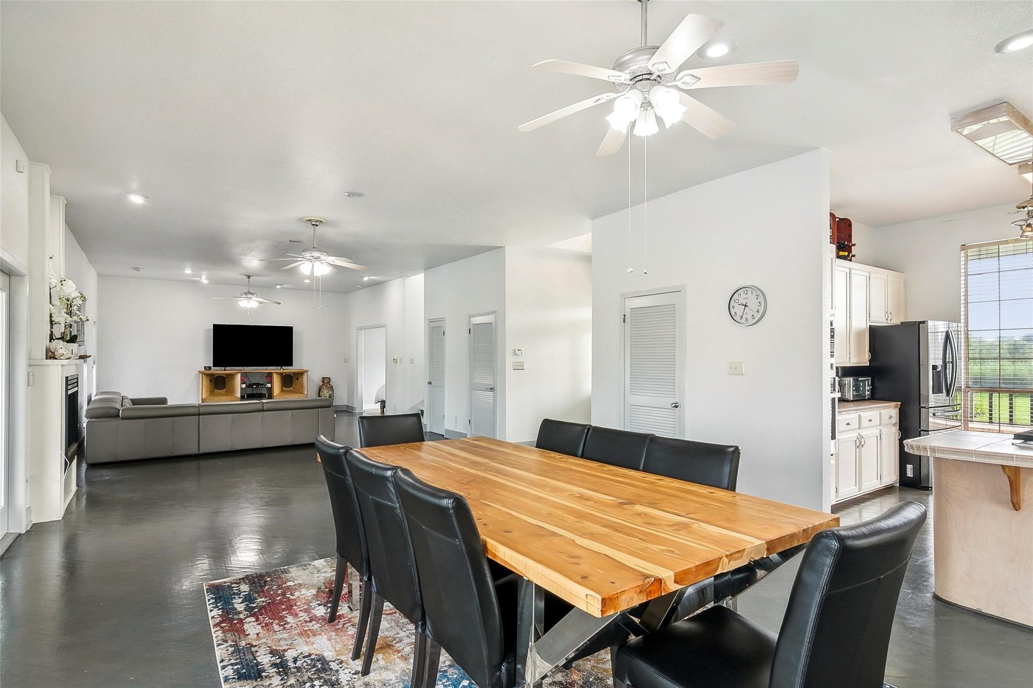 419 High Seas Property Photo 8