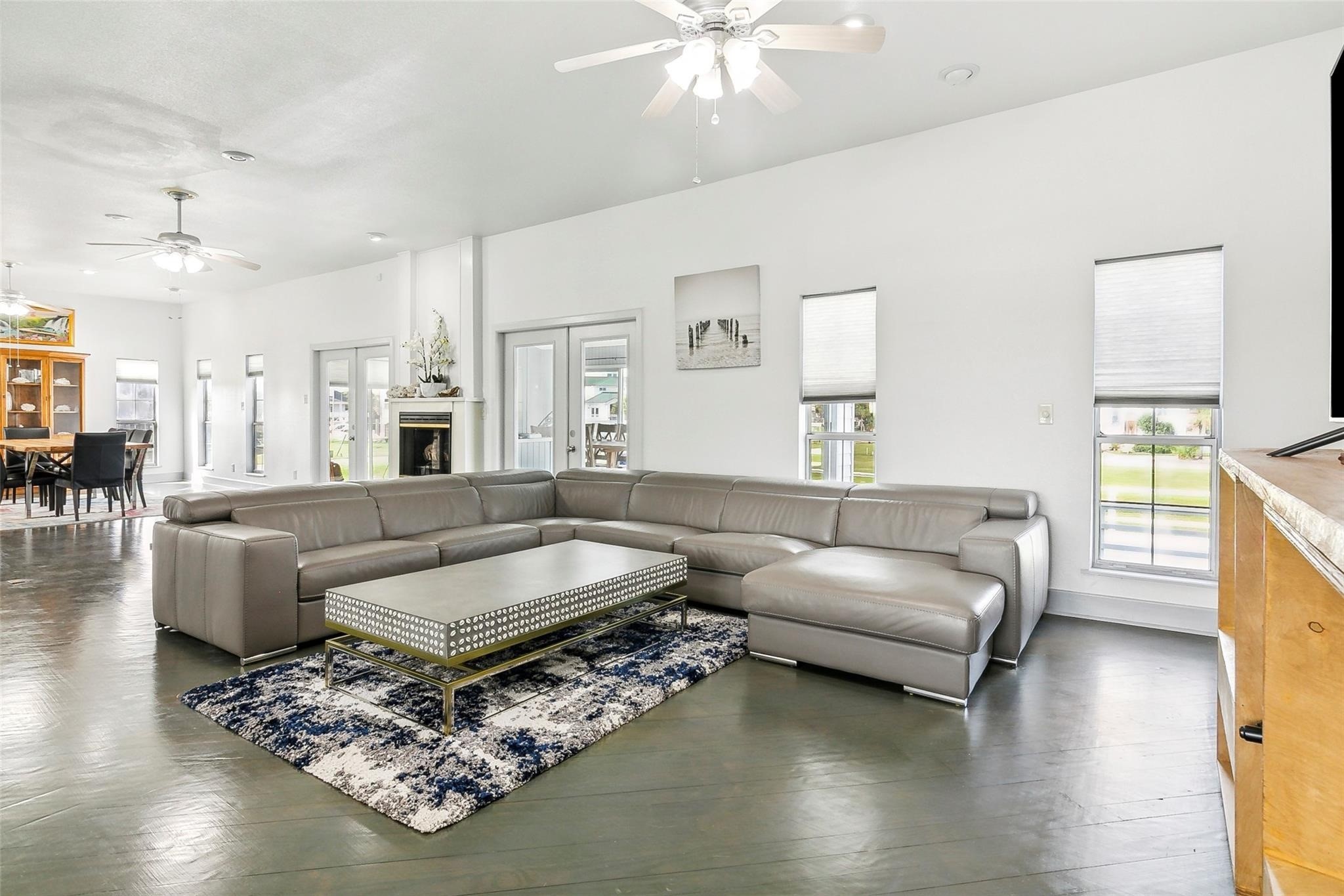 419 High Seas Property Photo 9