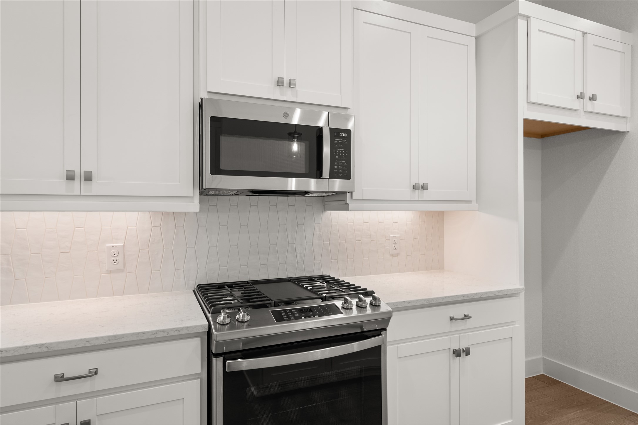 612 Crested Duck Court Property Photo 3