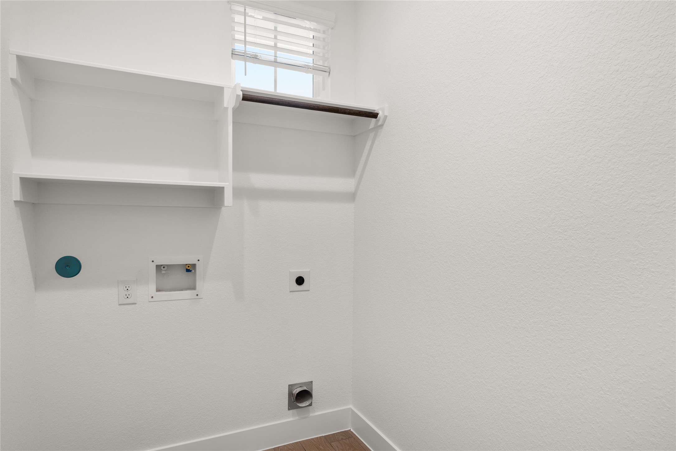 612 Crested Duck Court Property Photo 14
