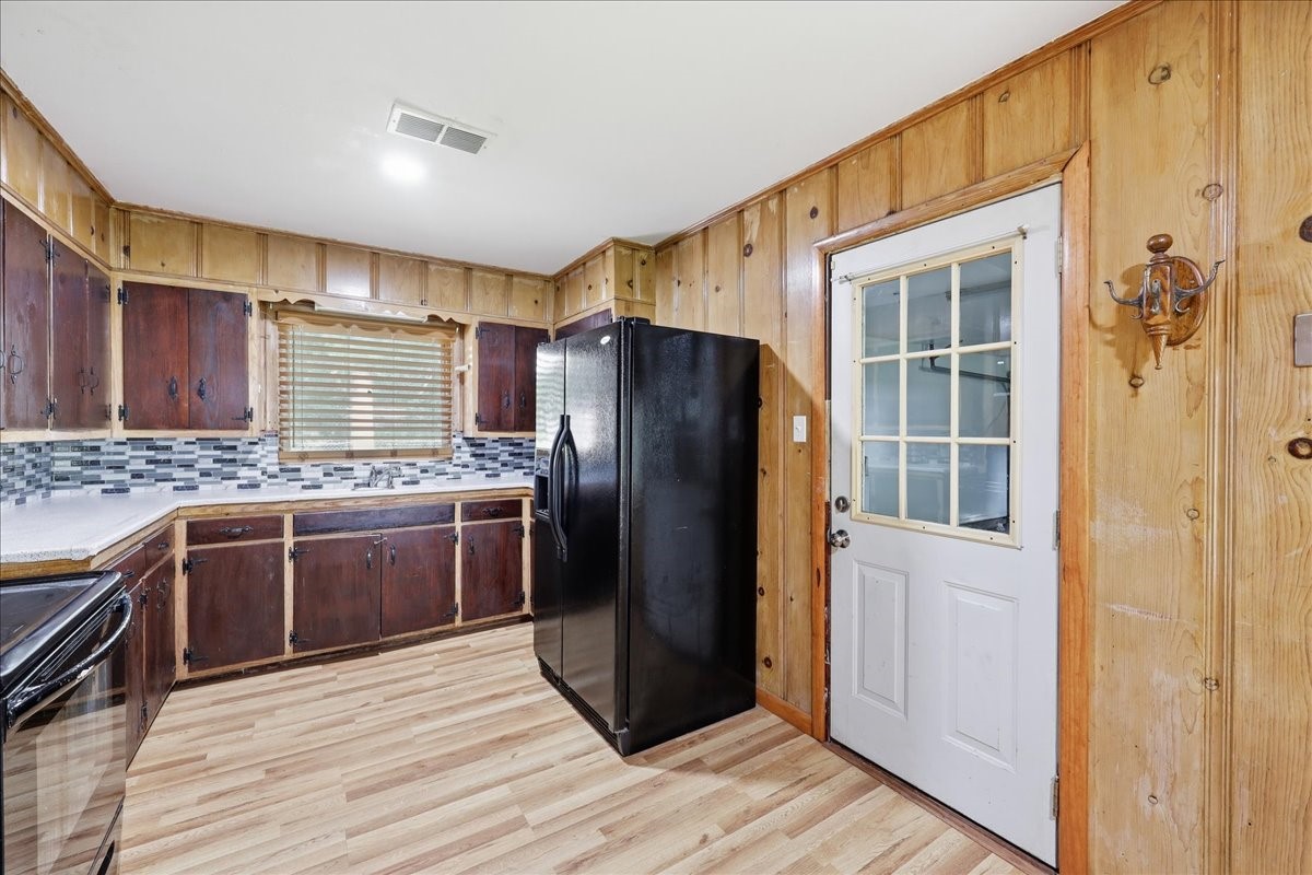 3495 Redwood Drive Property Photo 12