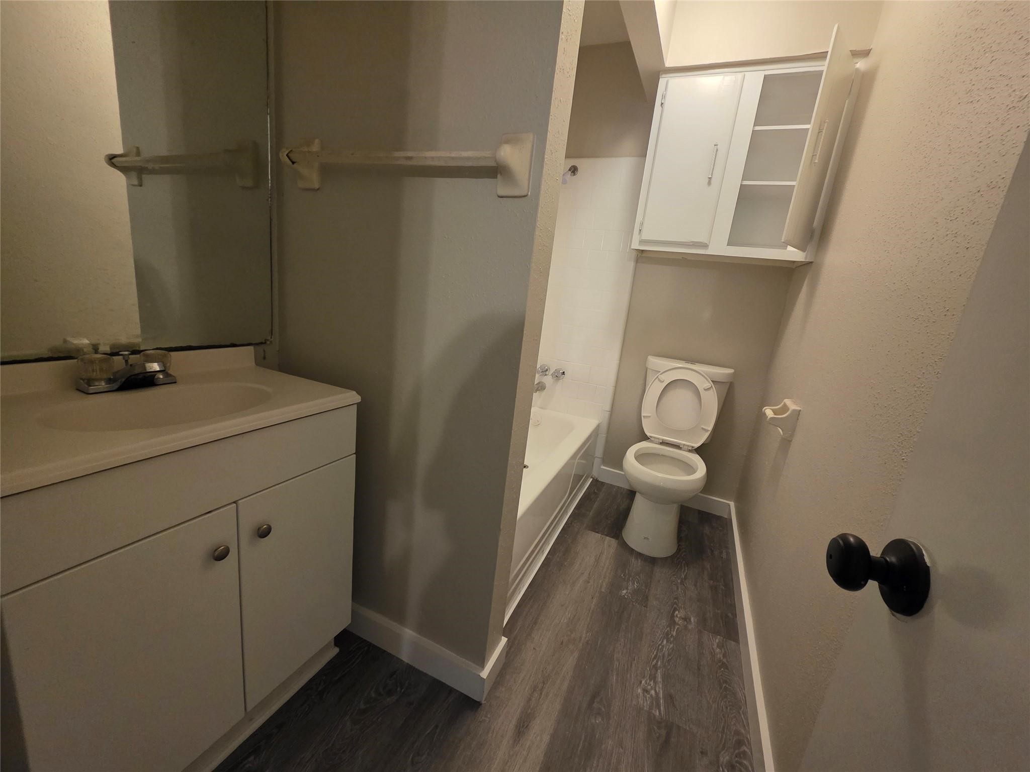 12740 Shannon Hills Drive Property Photo 7