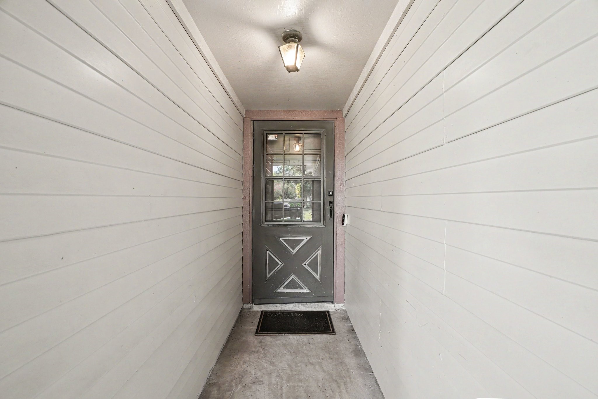 10038 Wayward Wind Lane Property Photo 6