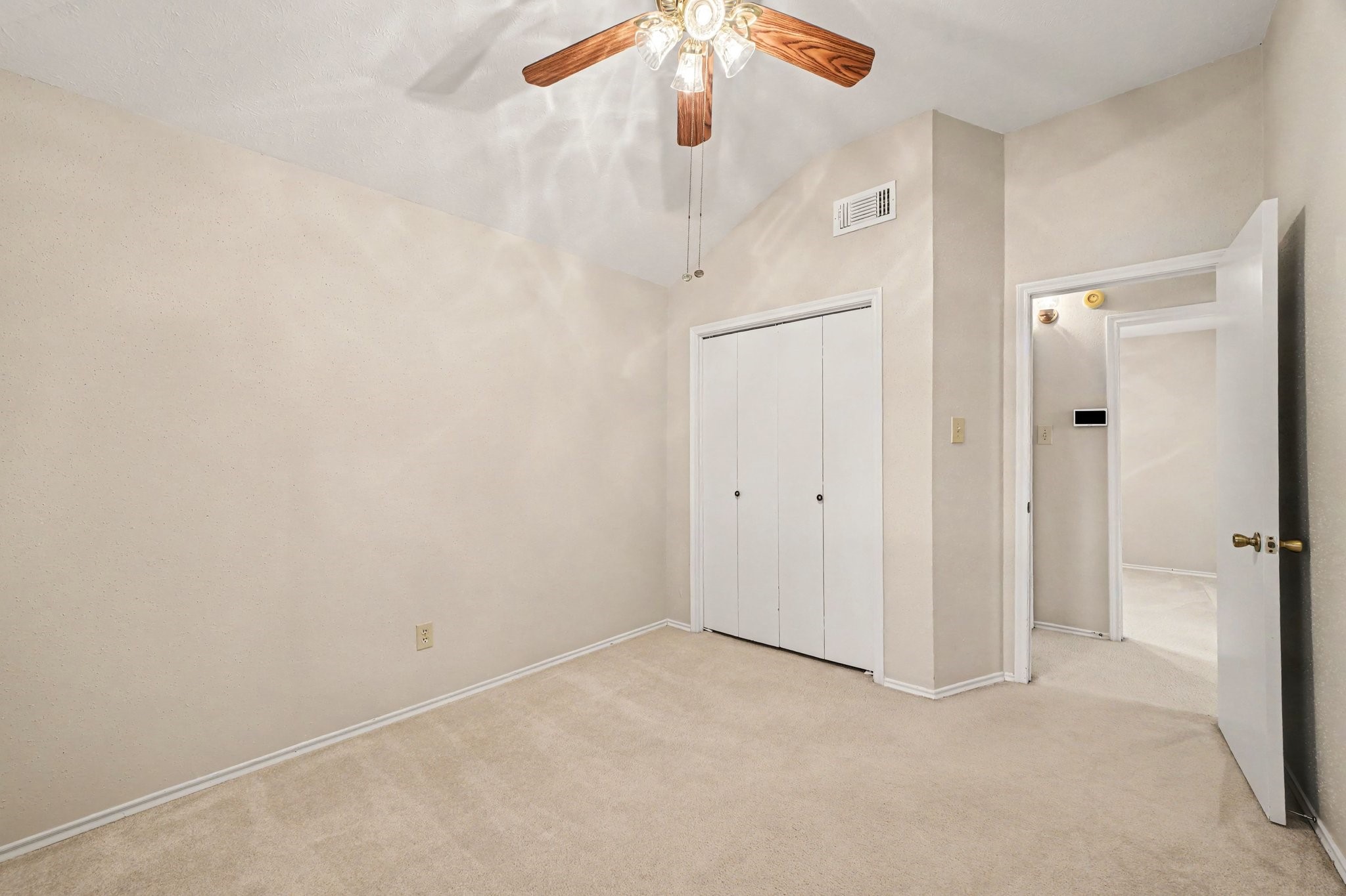 10038 Wayward Wind Lane Property Photo 19