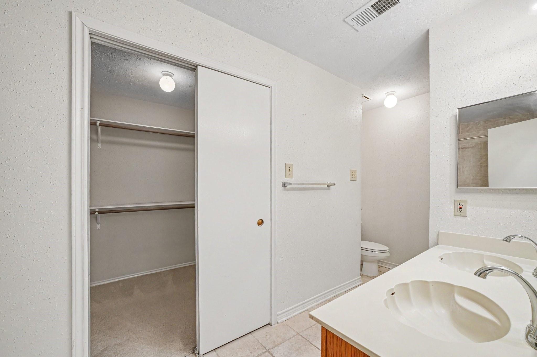 10038 Wayward Wind Lane Property Photo 25