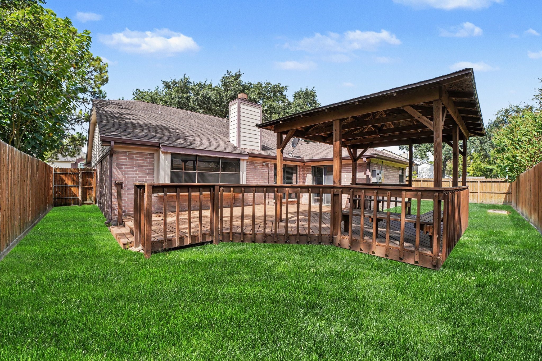 10038 Wayward Wind Lane Property Photo 34